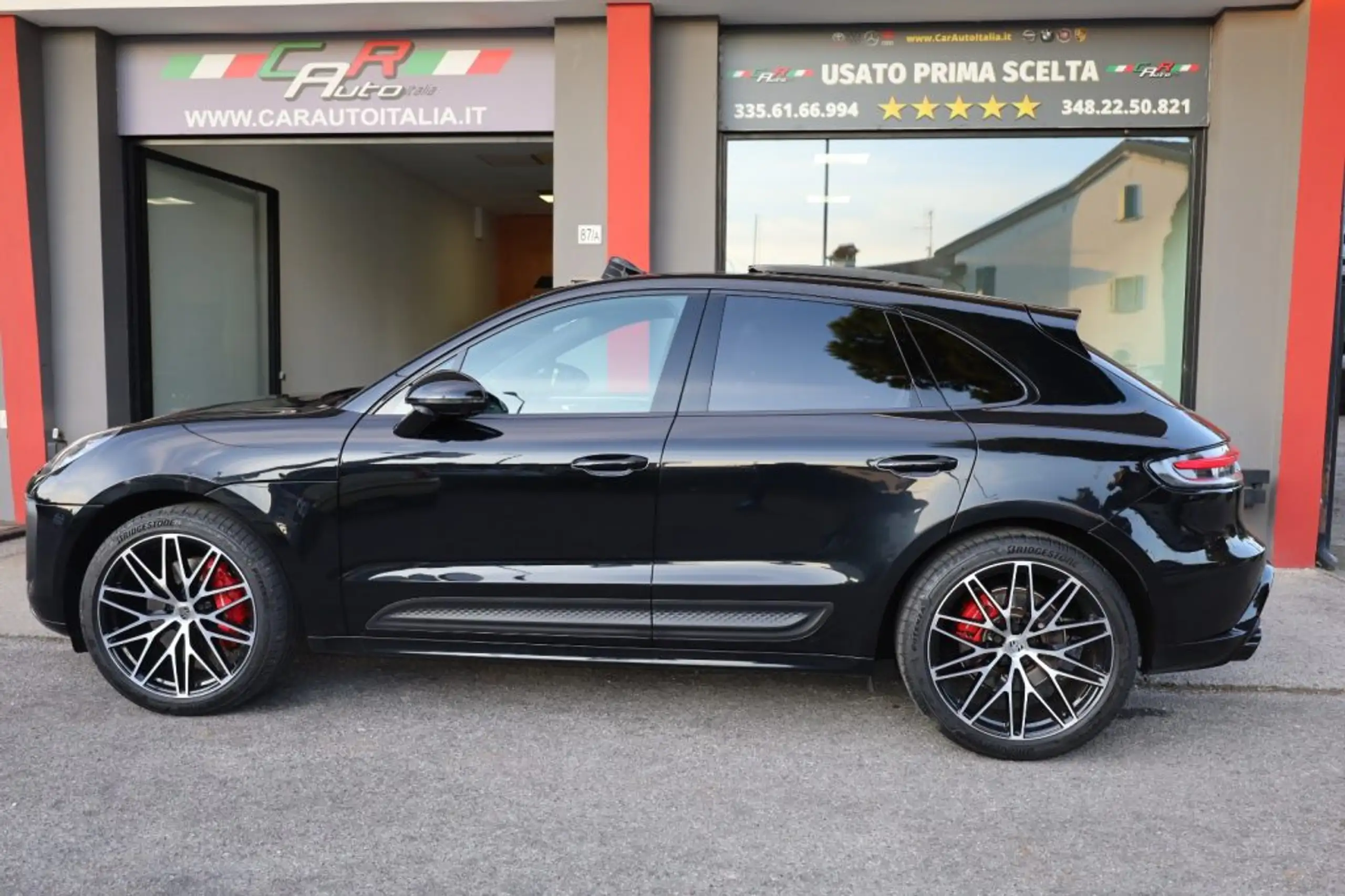 Porsche - Macan