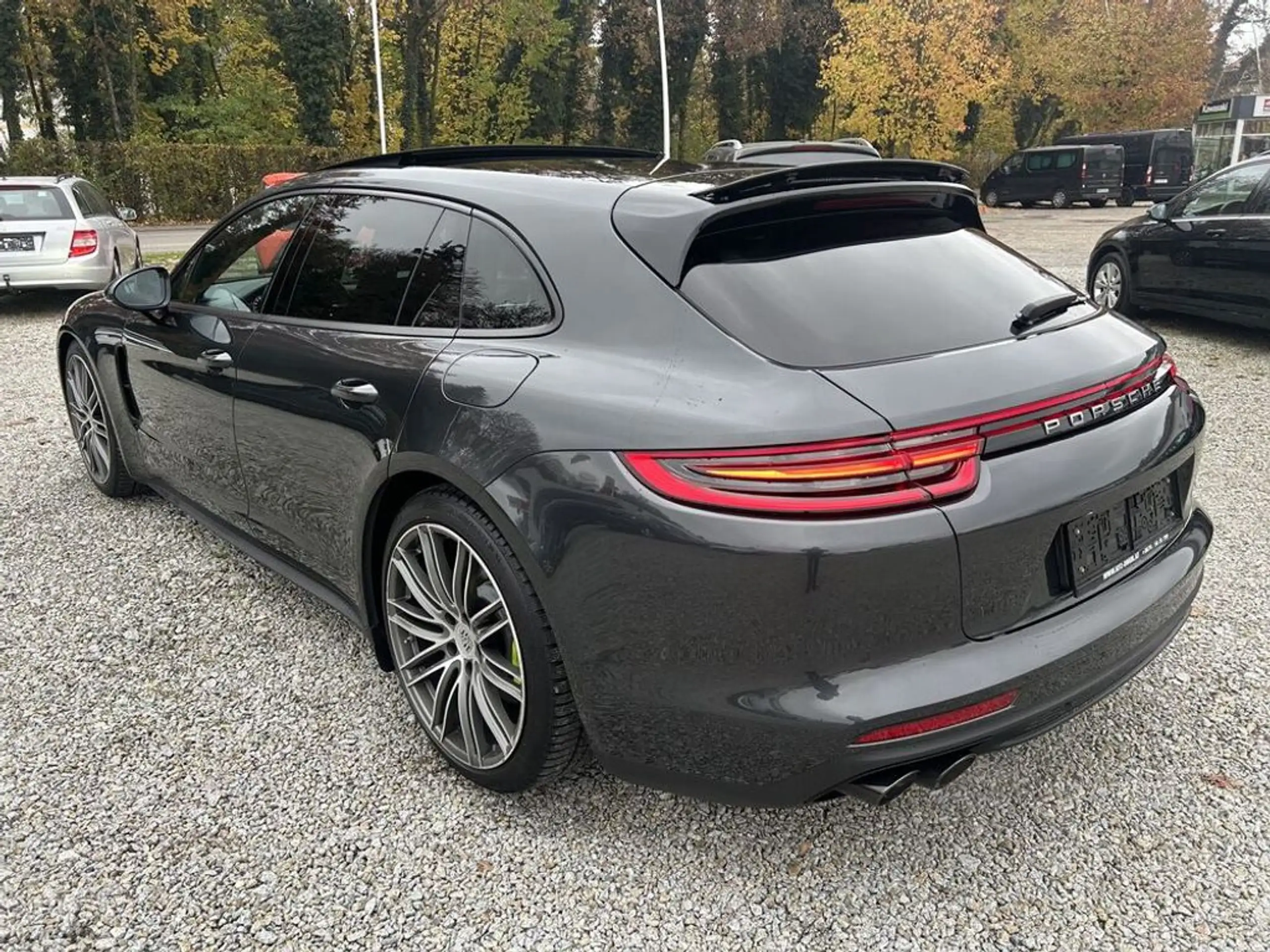 Porsche - Panamera