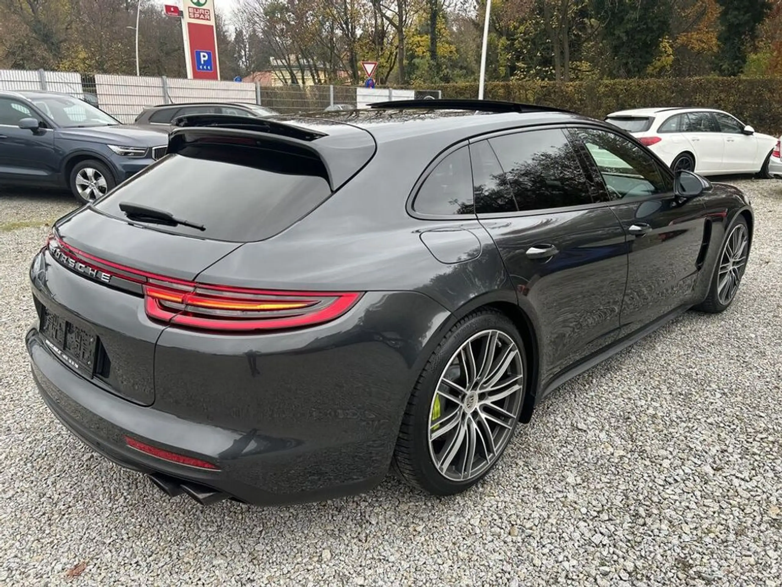 Porsche - Panamera