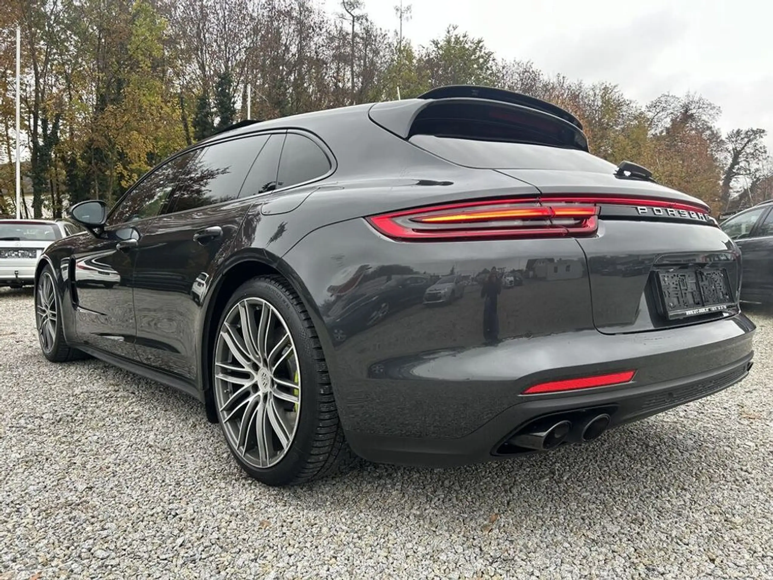 Porsche - Panamera