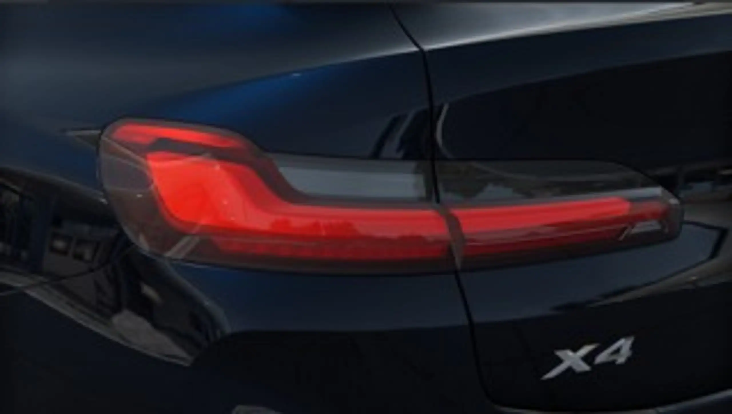 BMW - X4