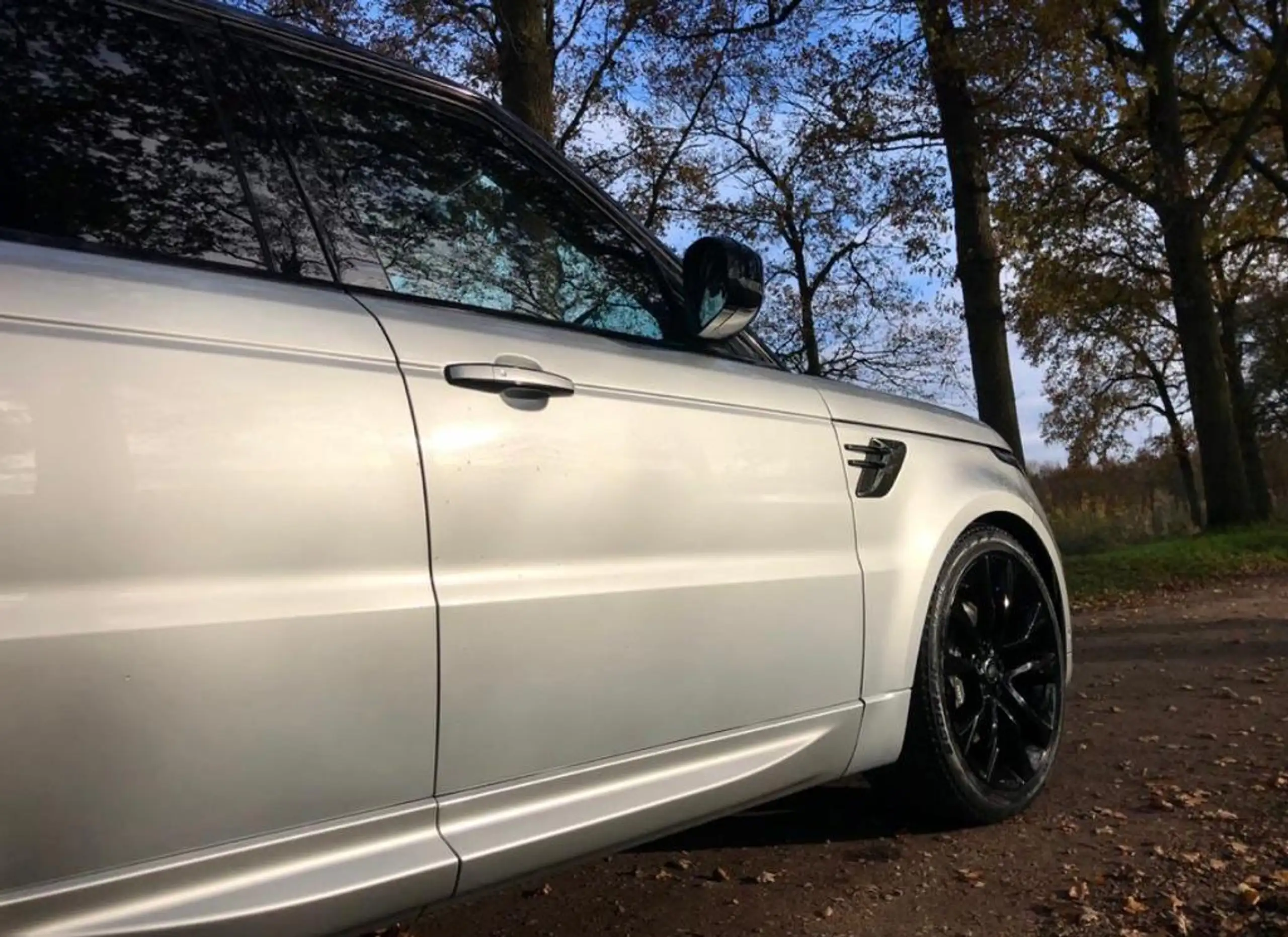 Land Rover - Range Rover Sport