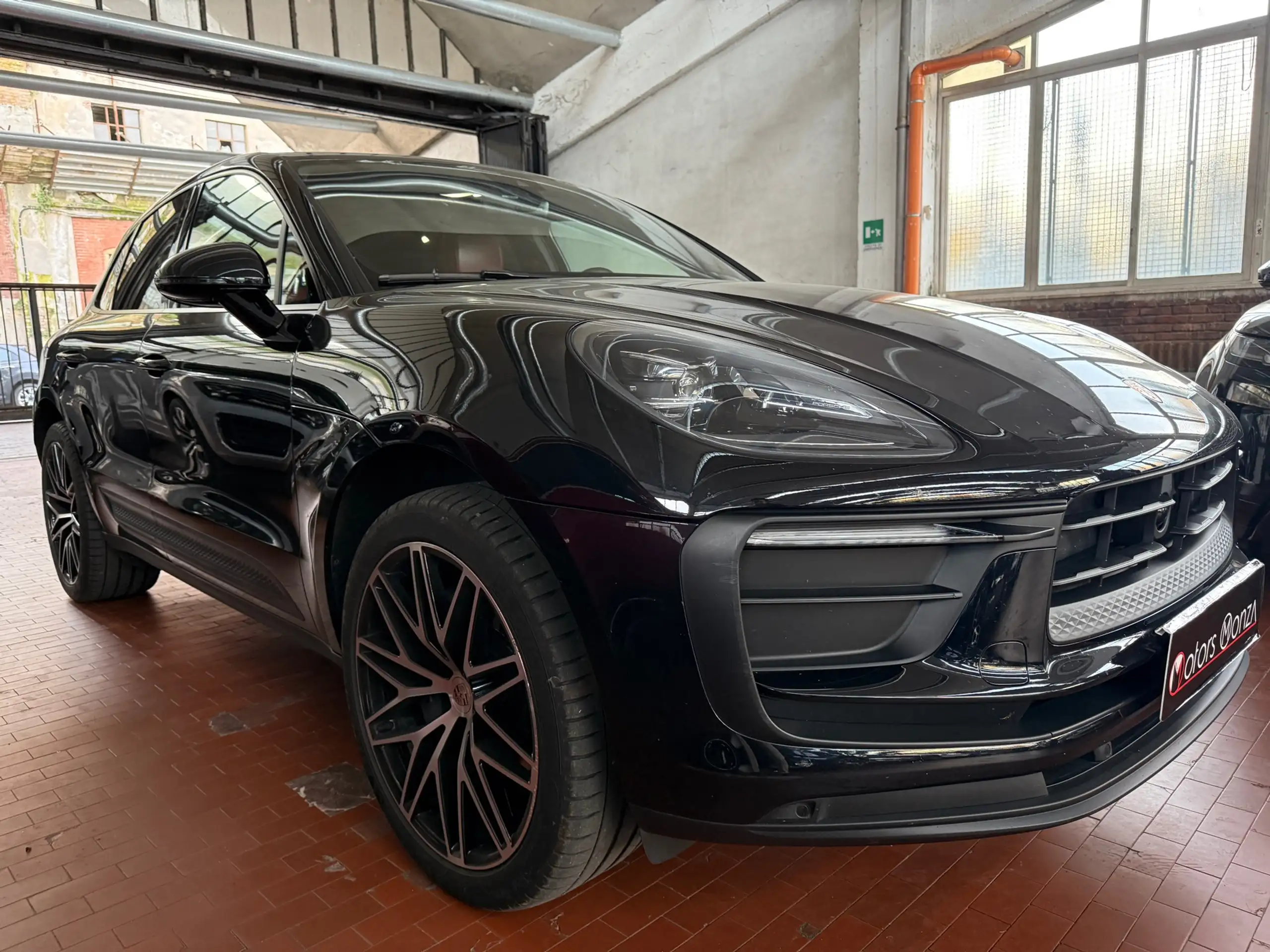 Porsche - Macan