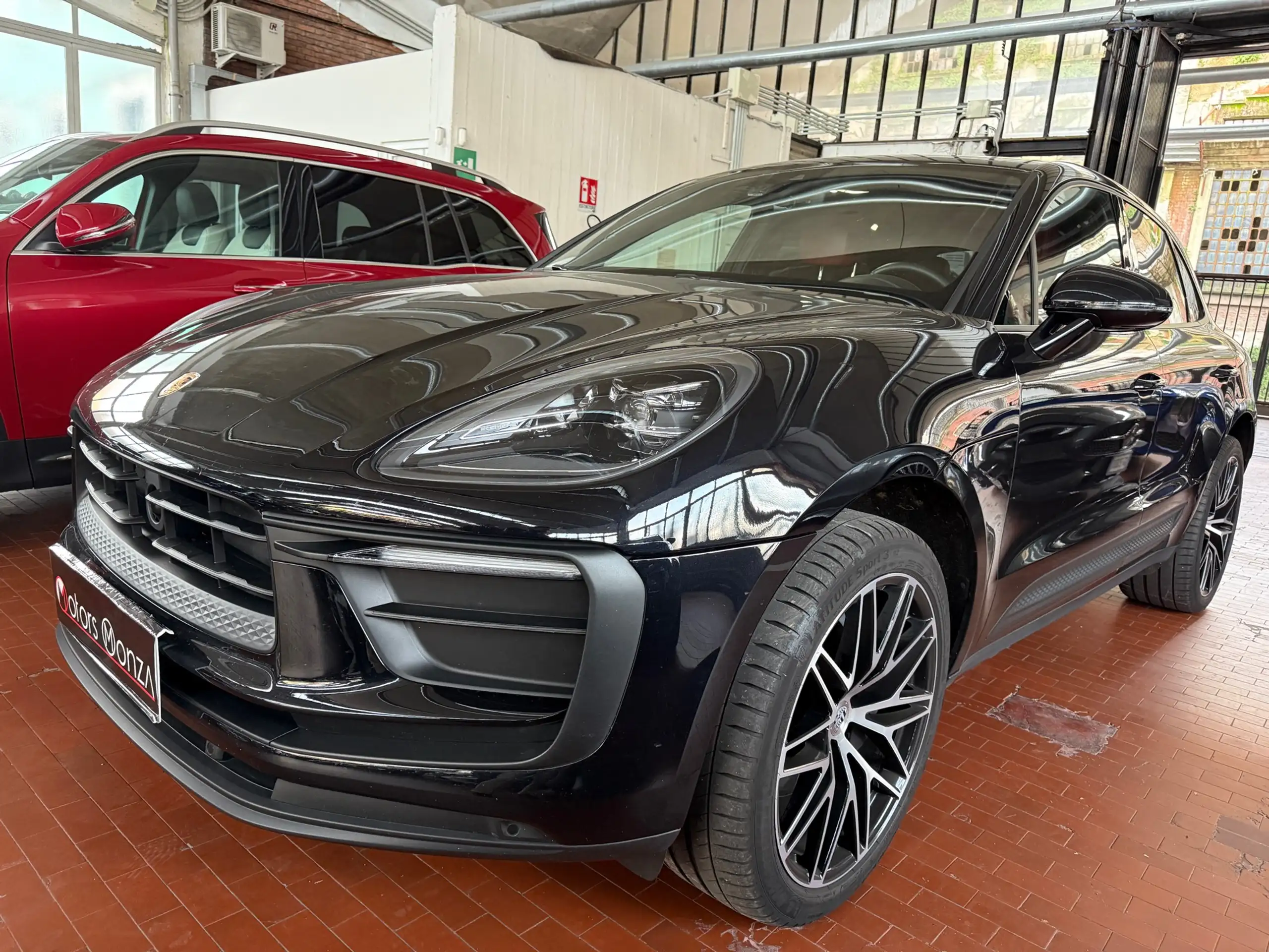 Porsche - Macan