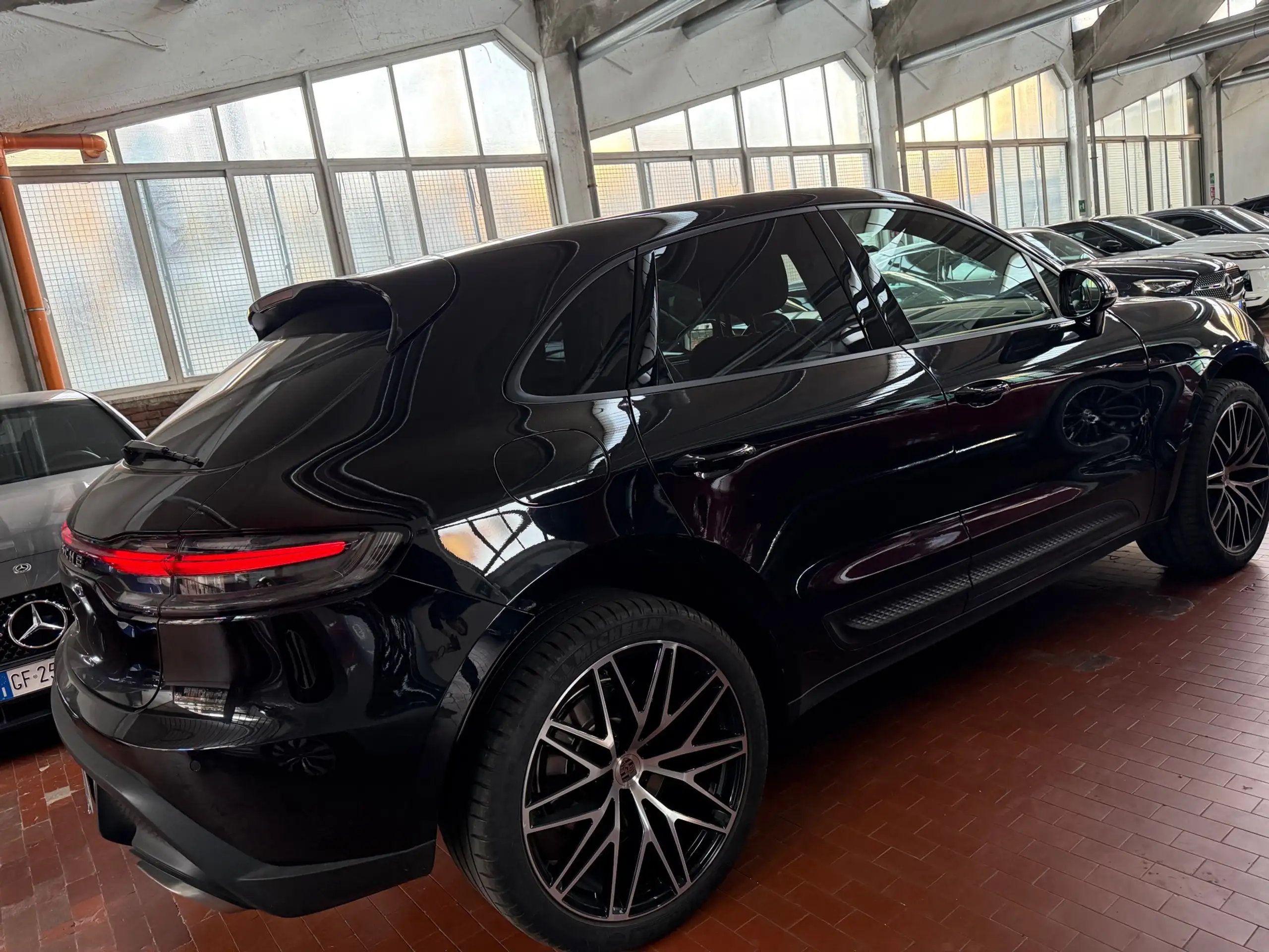 Porsche - Macan