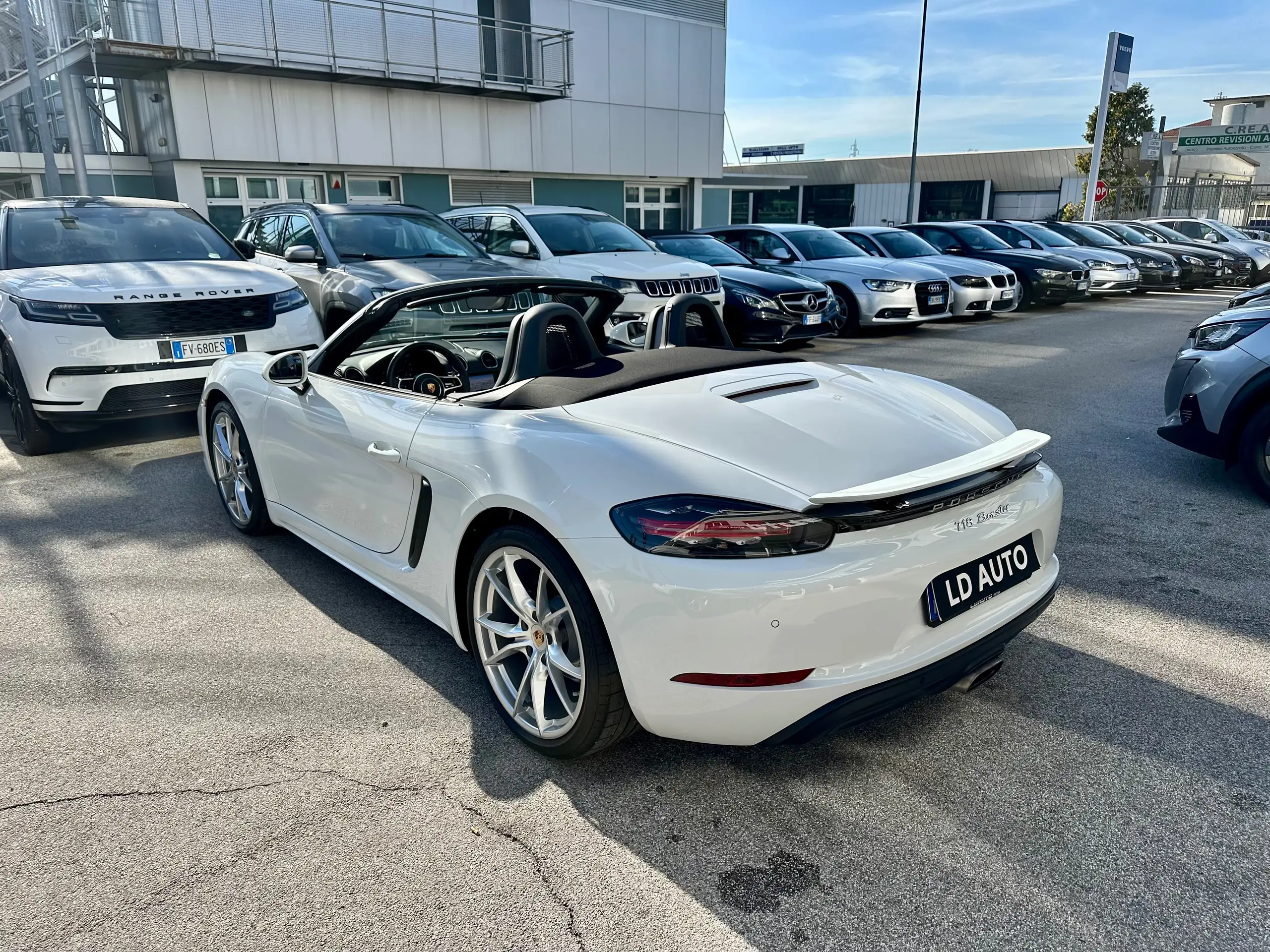 Porsche - 718 Spyder