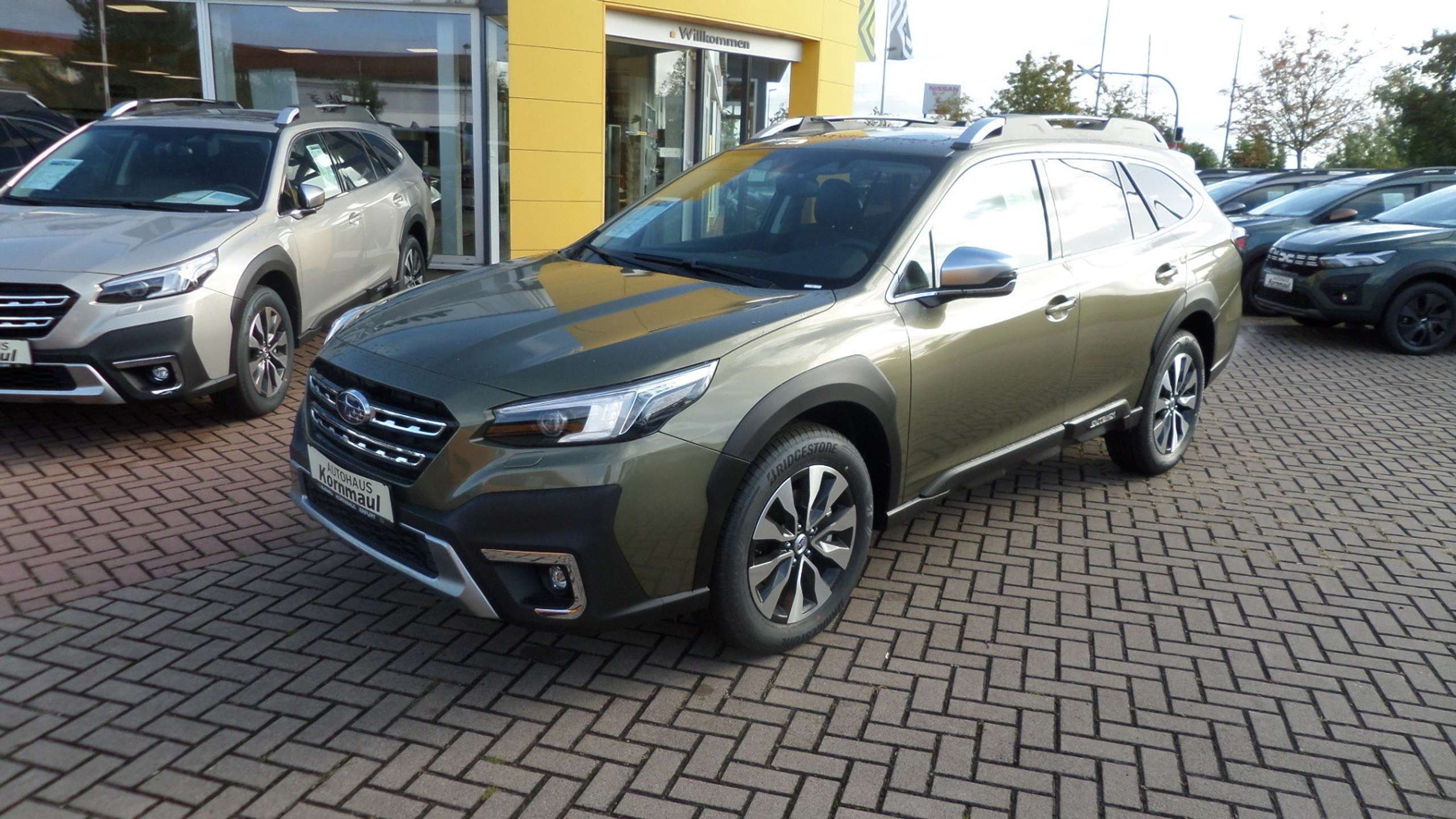 Subaru OUTBACK 2023