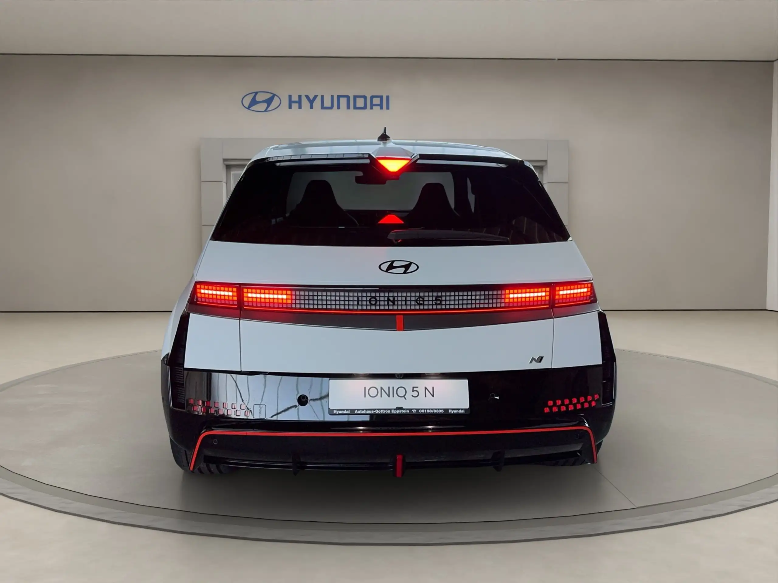 Hyundai - IONIQ 5