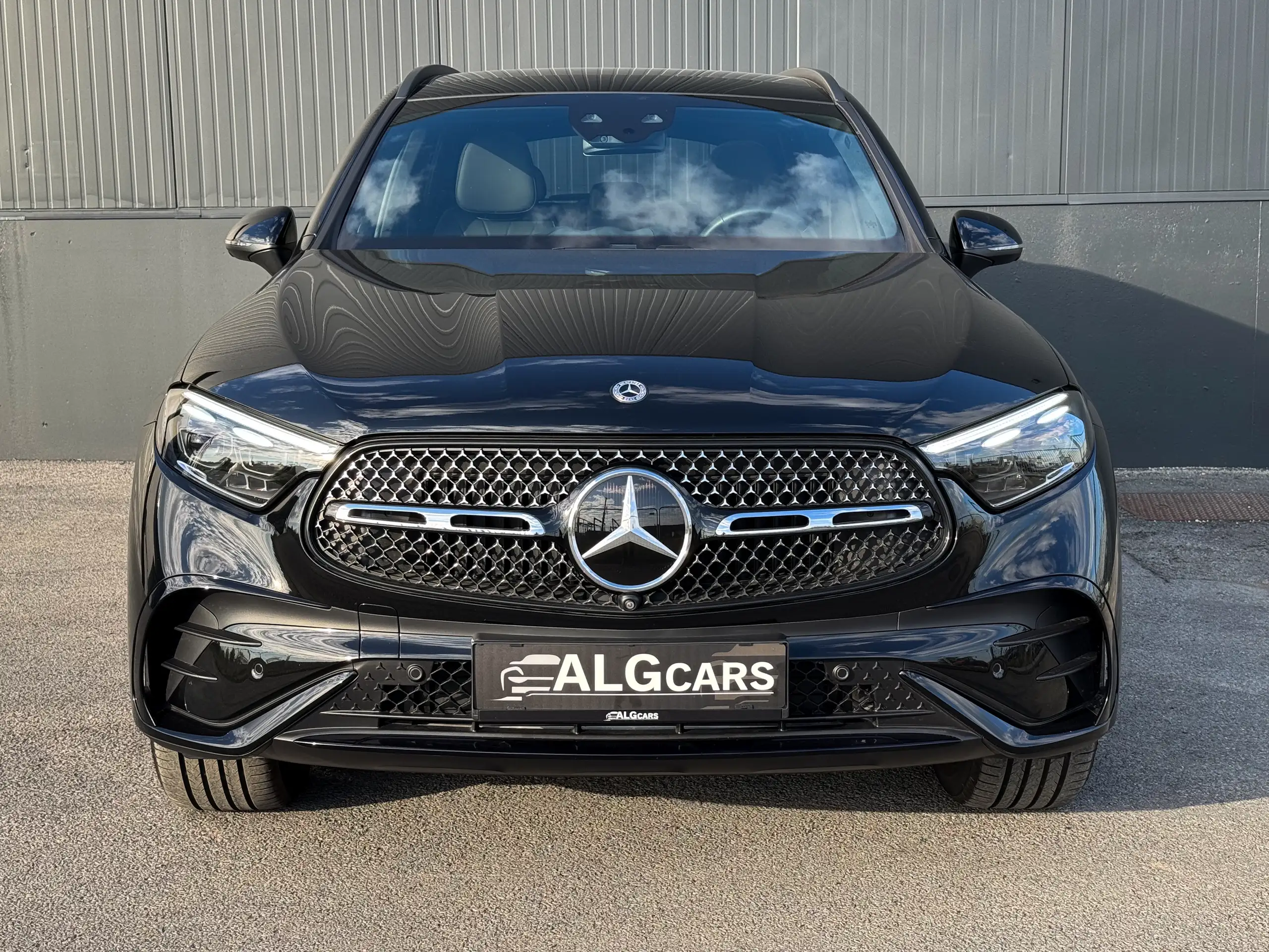 Mercedes-Benz - GLC 300