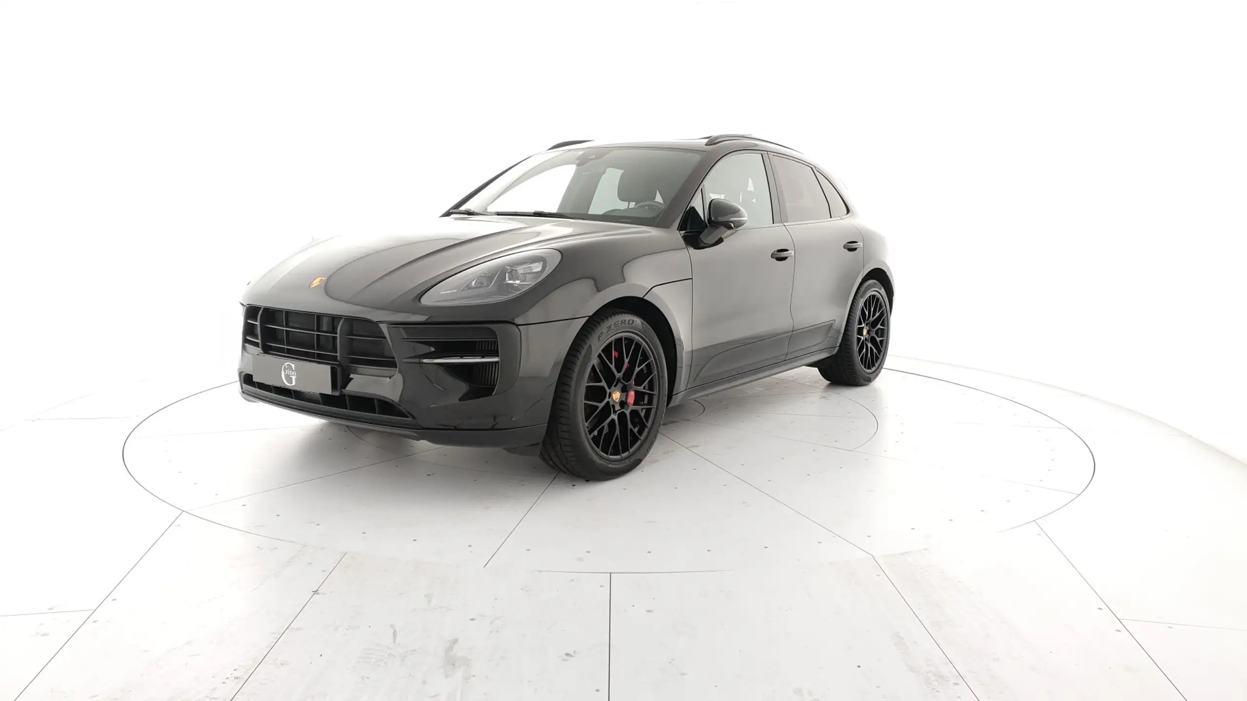 Porsche - Macan