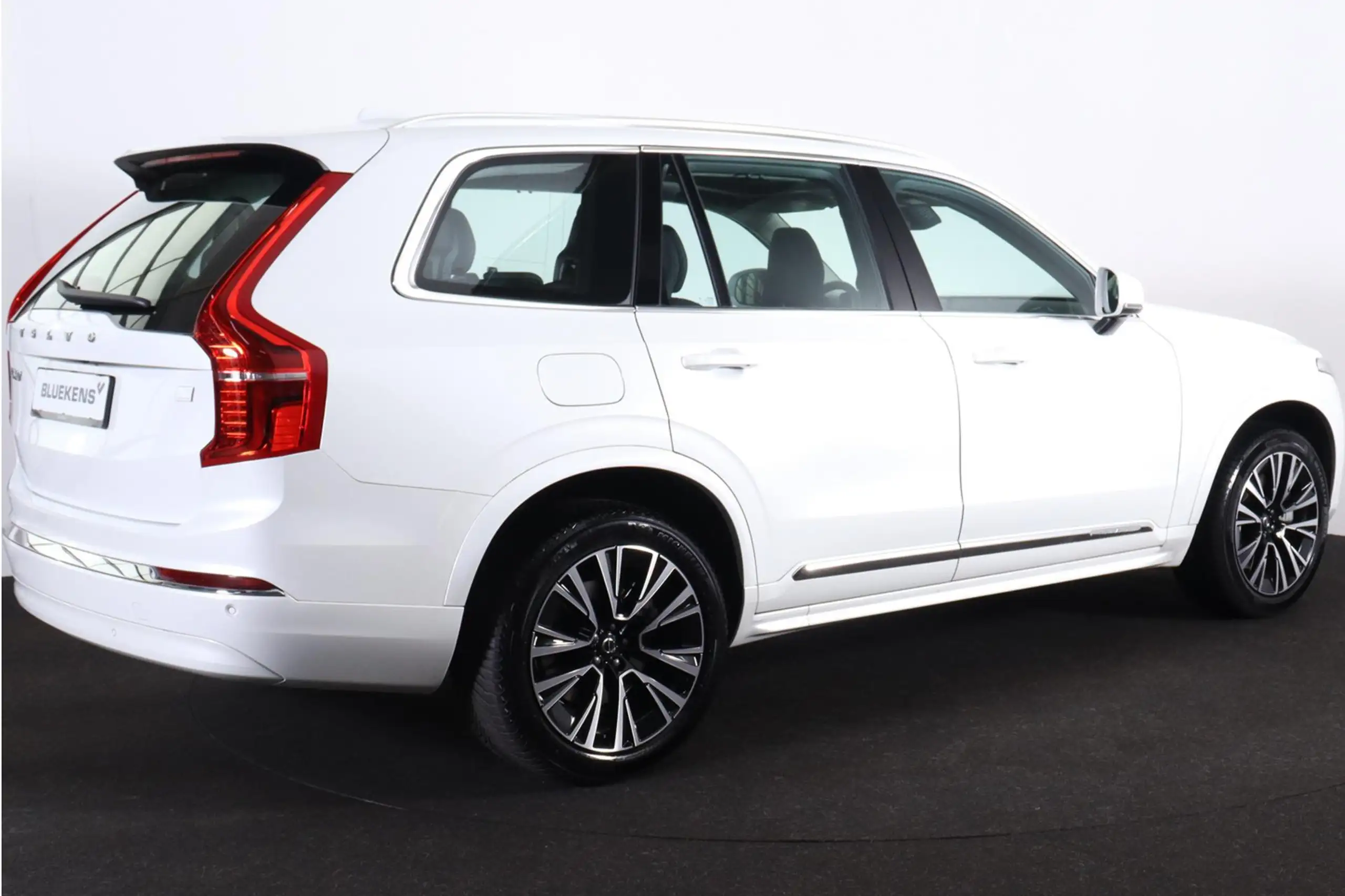 Volvo - XC90