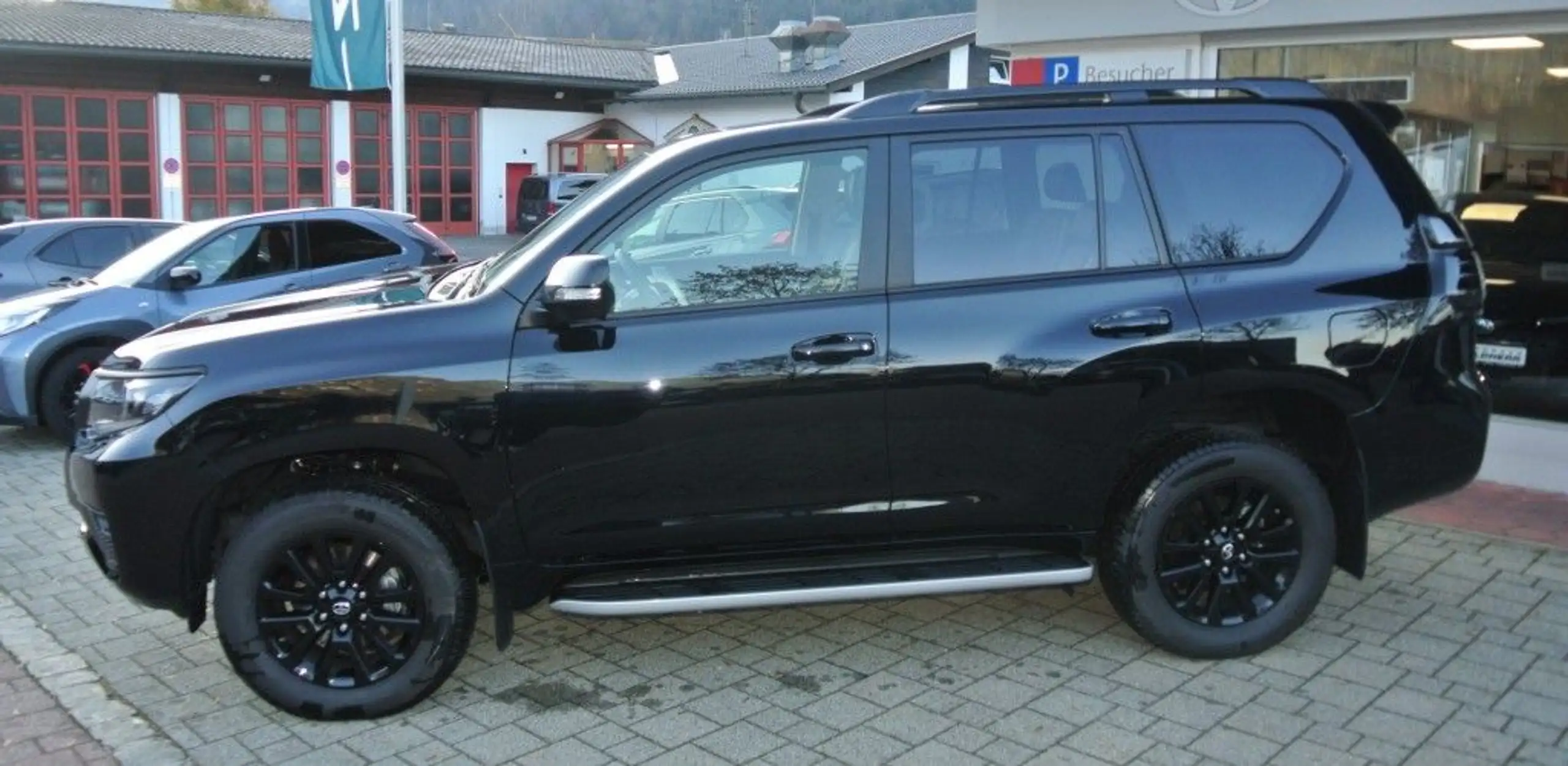 Toyota - Land Cruiser