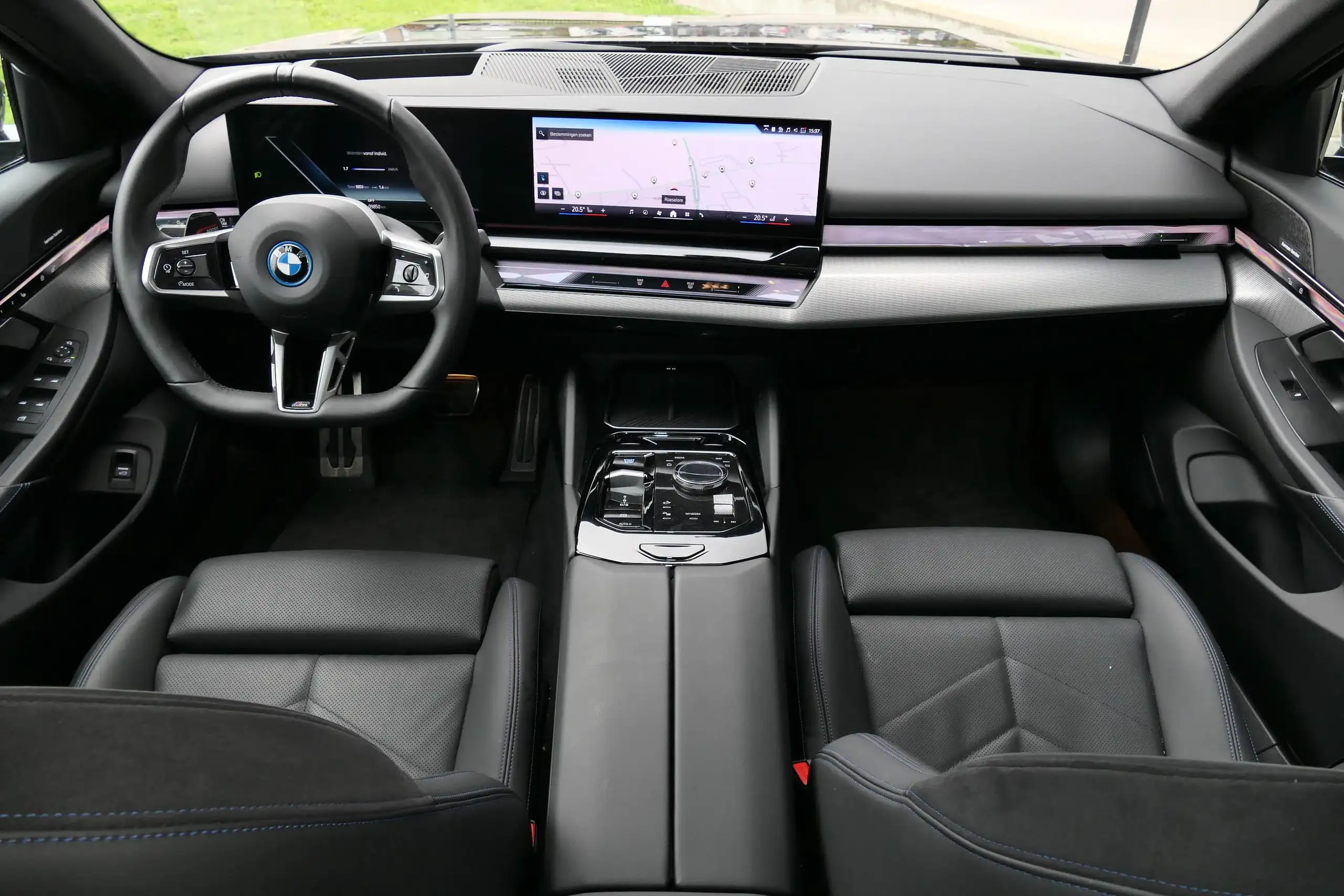 BMW - i5