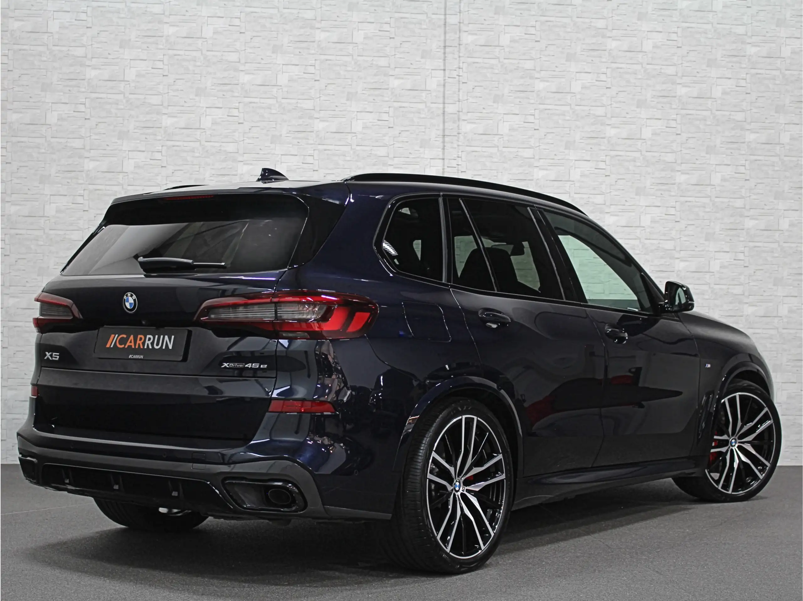 BMW - X5