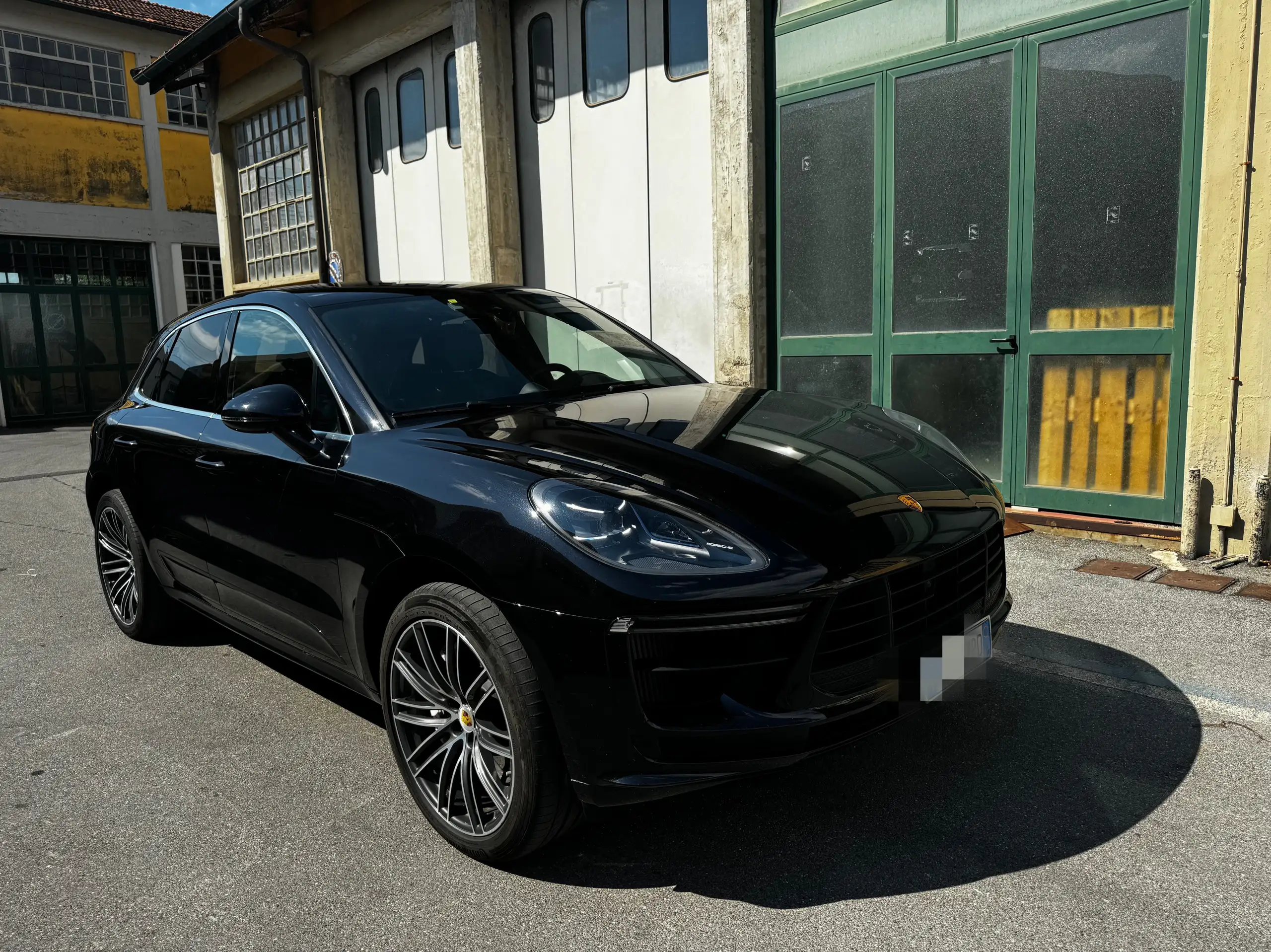 Porsche - Macan