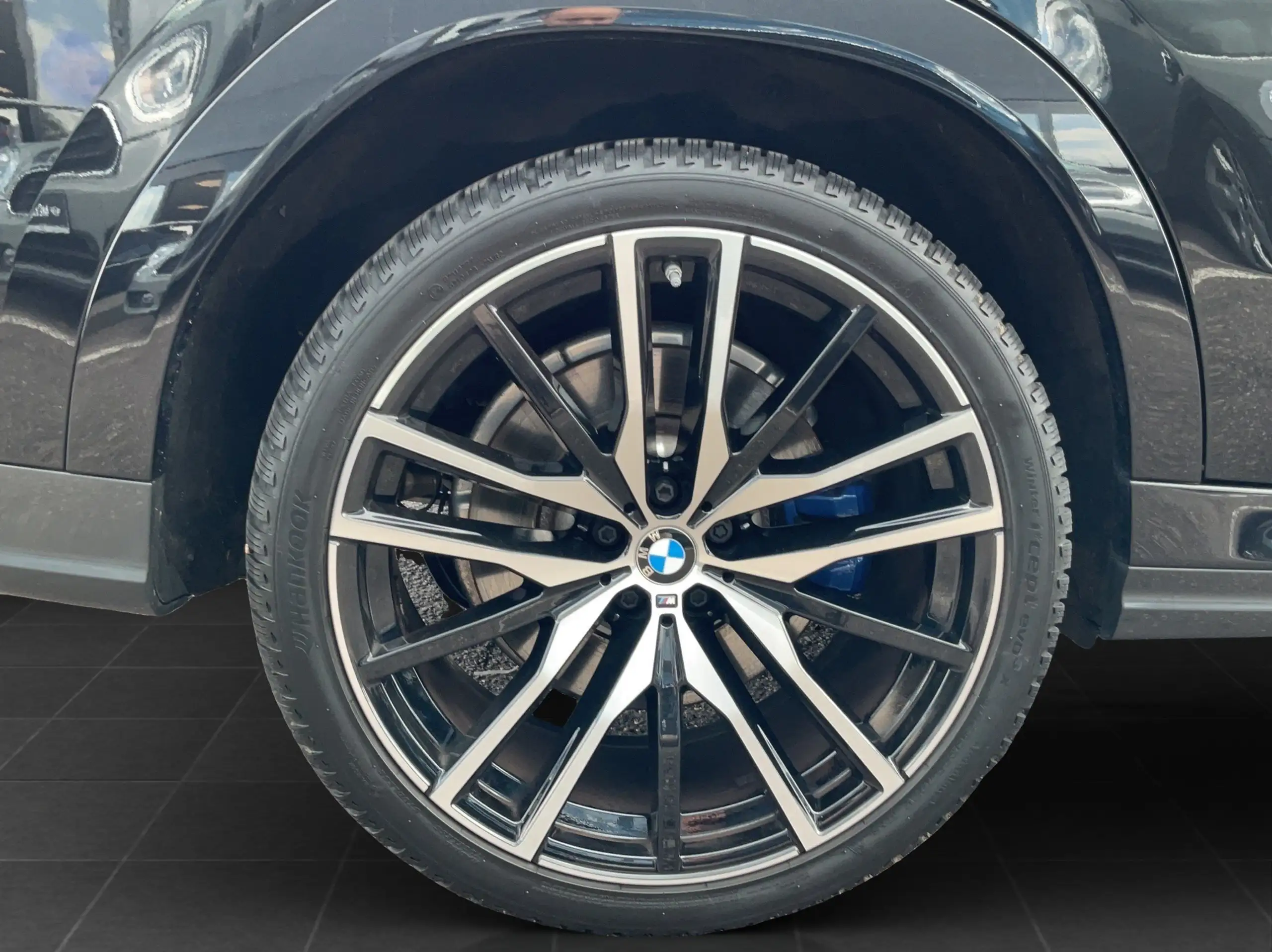 BMW - X6