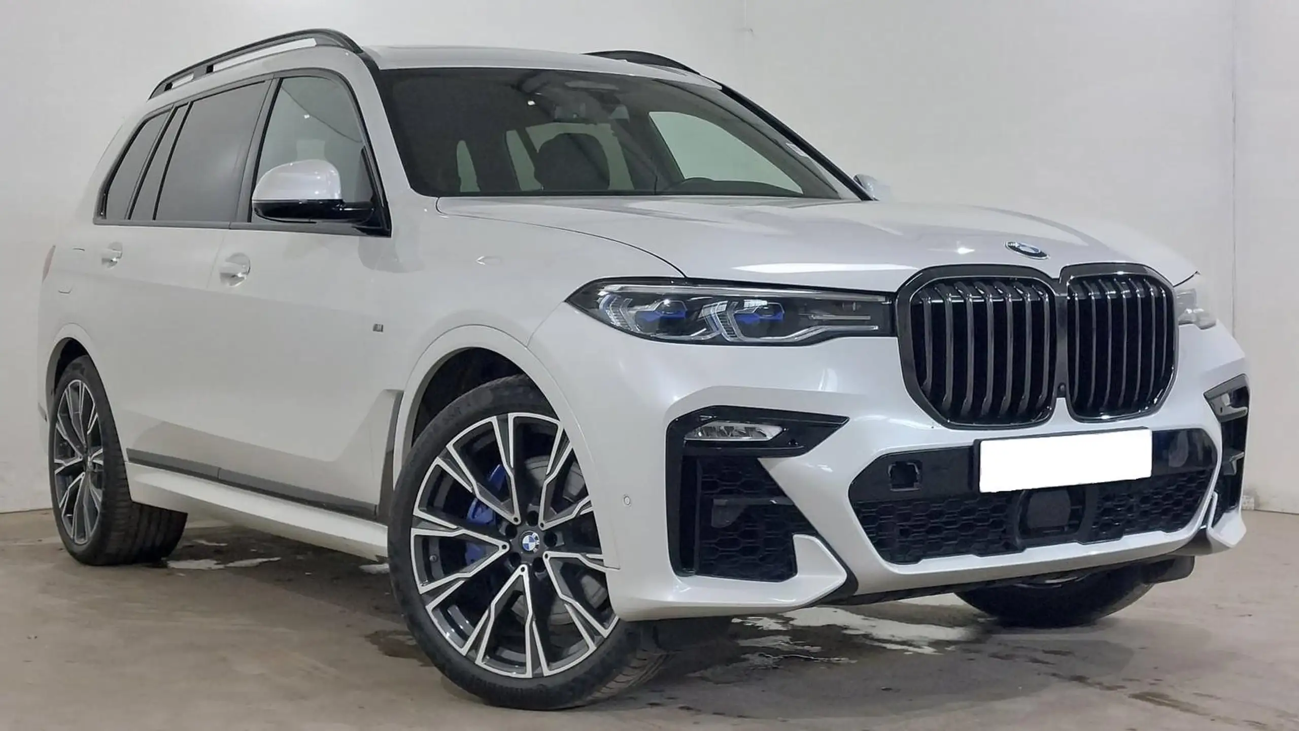 BMW - X7 M