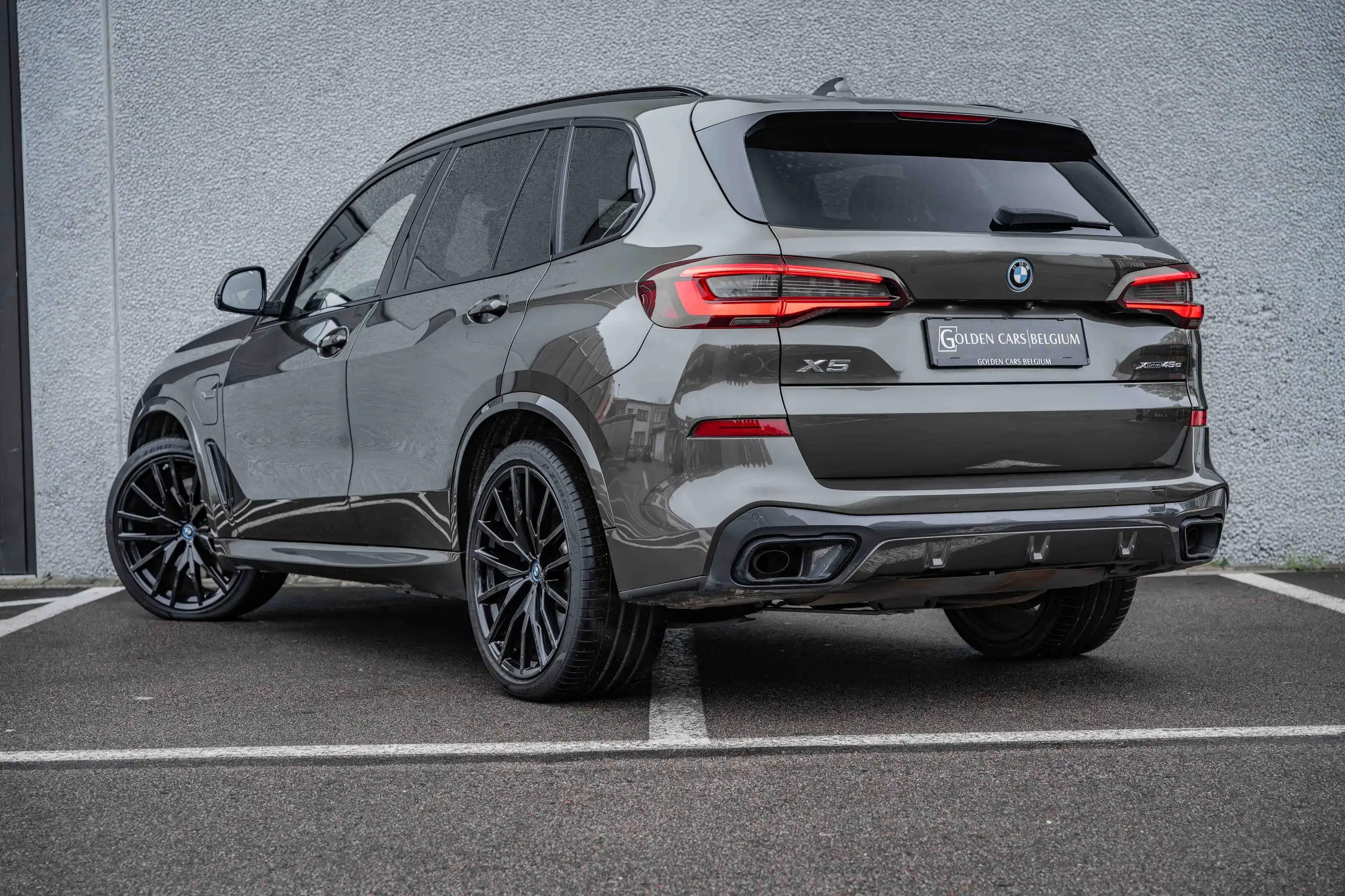 BMW - X5