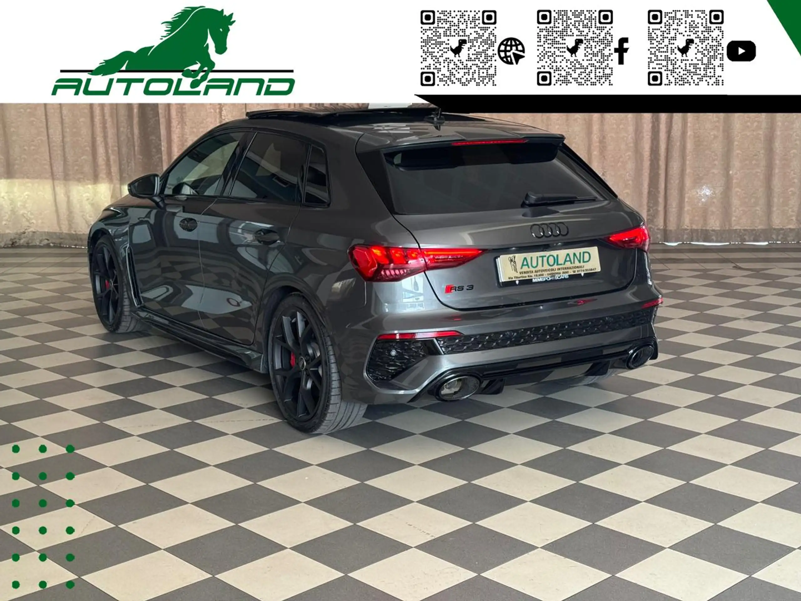 Audi - RS3