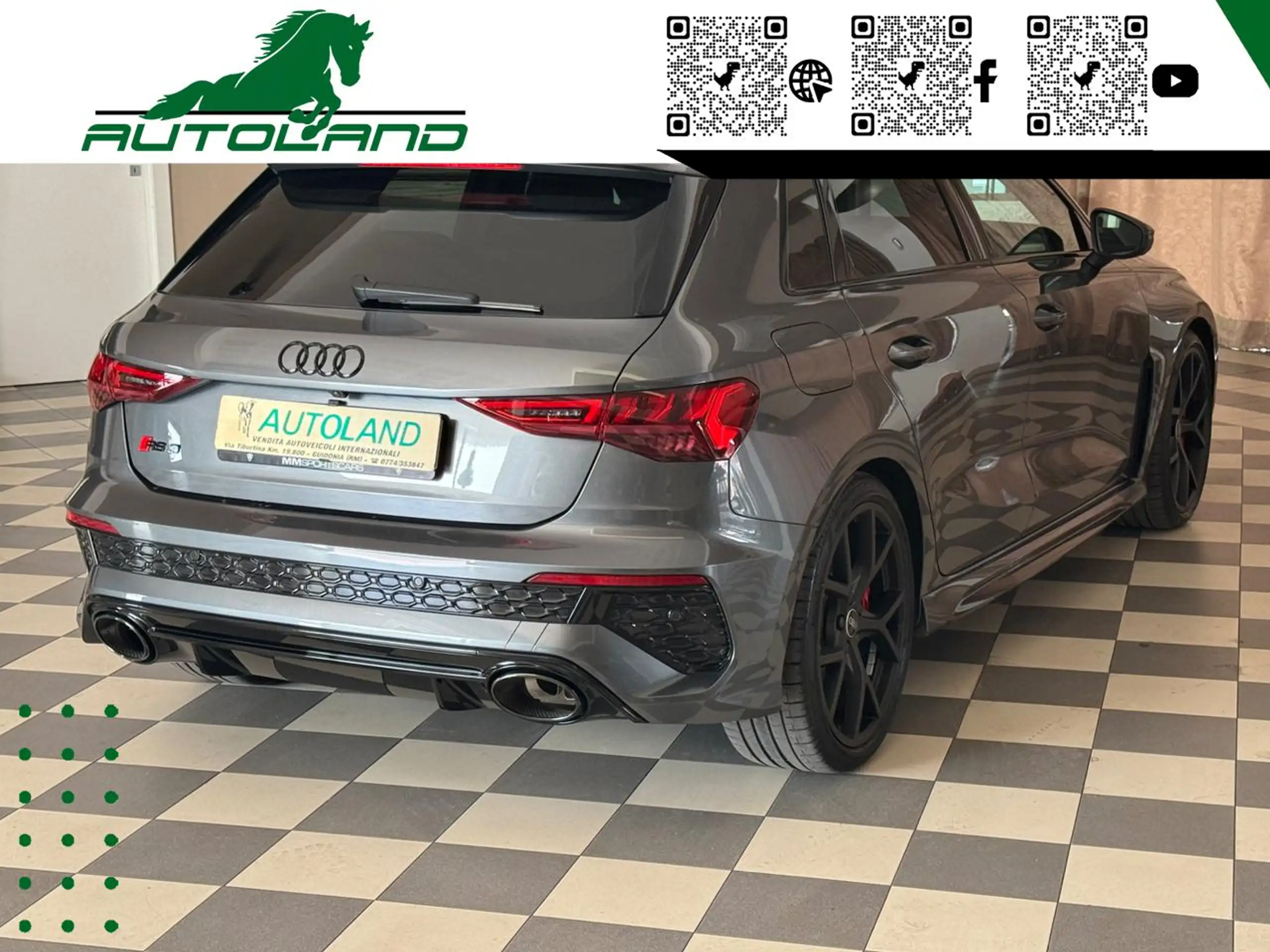 Audi - RS3