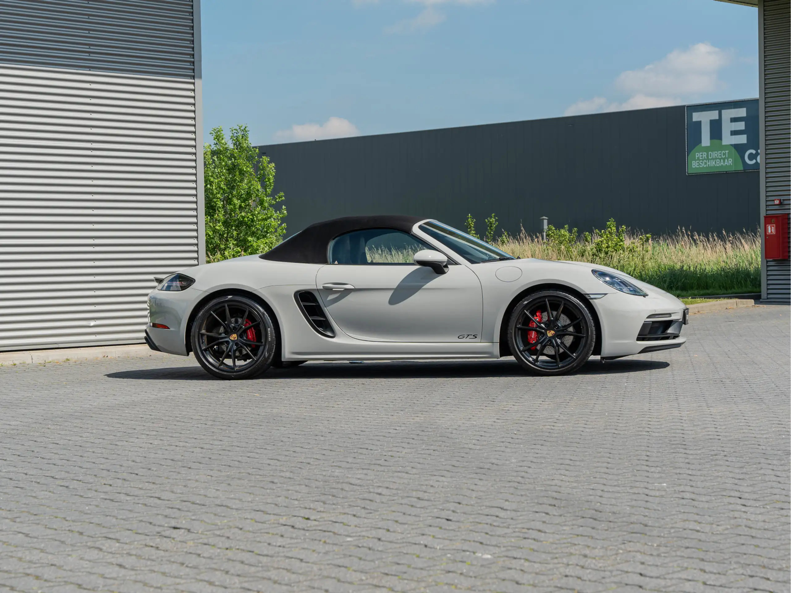 Porsche - Boxster