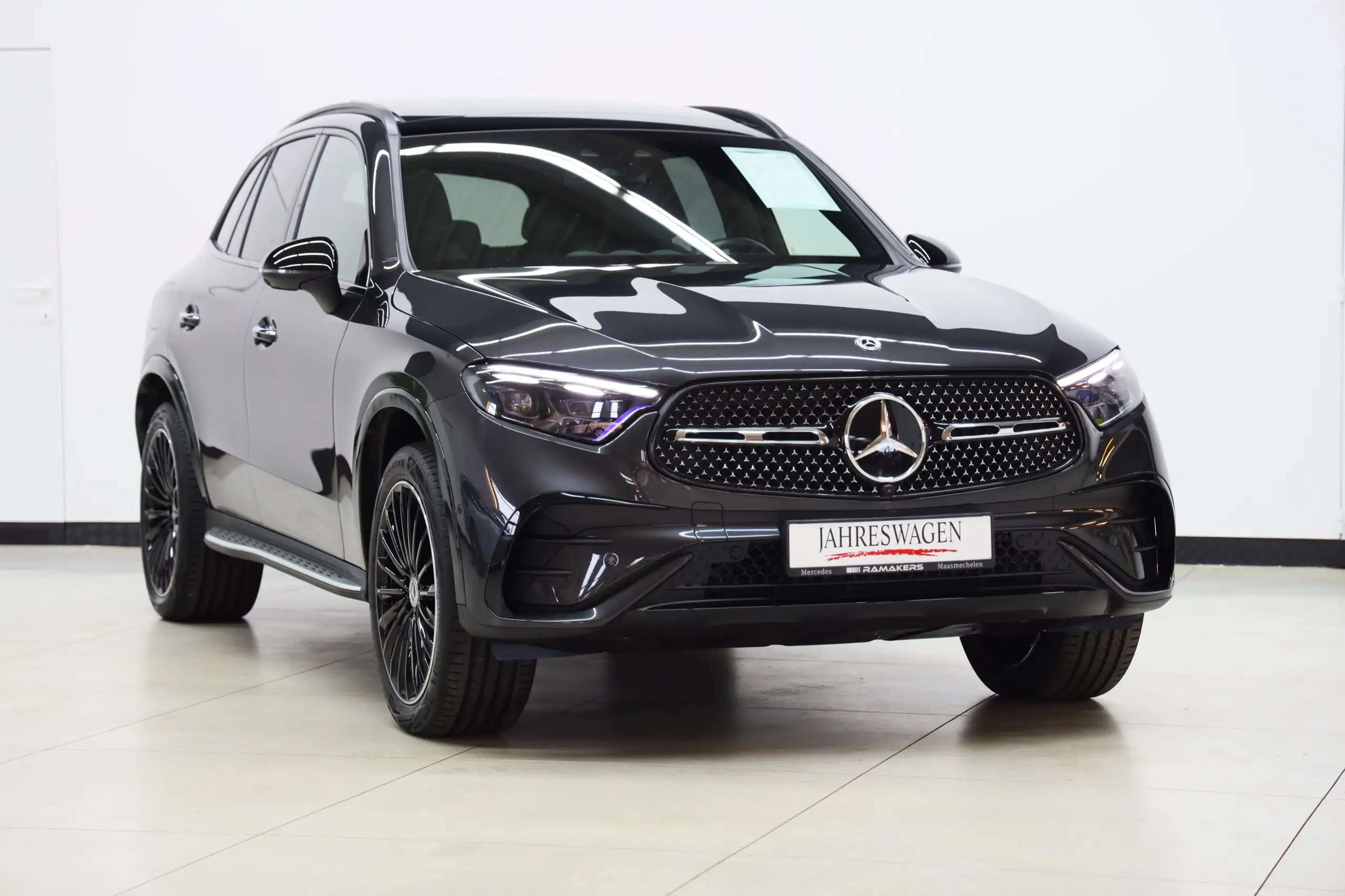 Mercedes-Benz - GLC 400