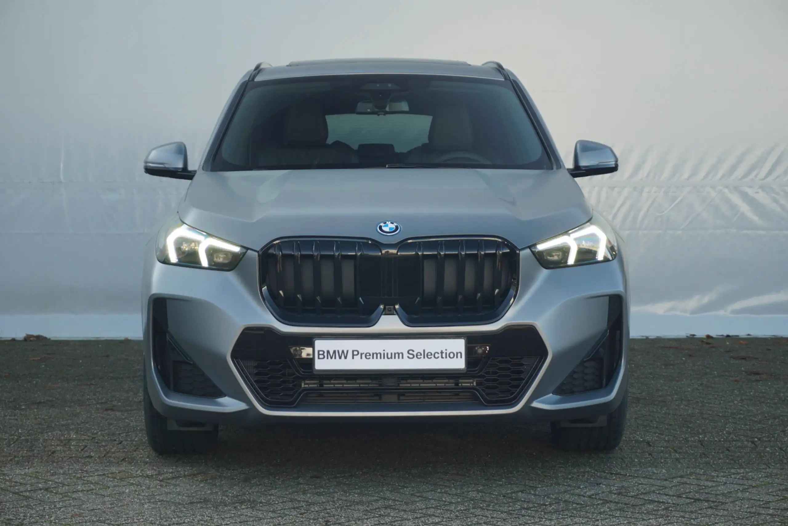 BMW - X1