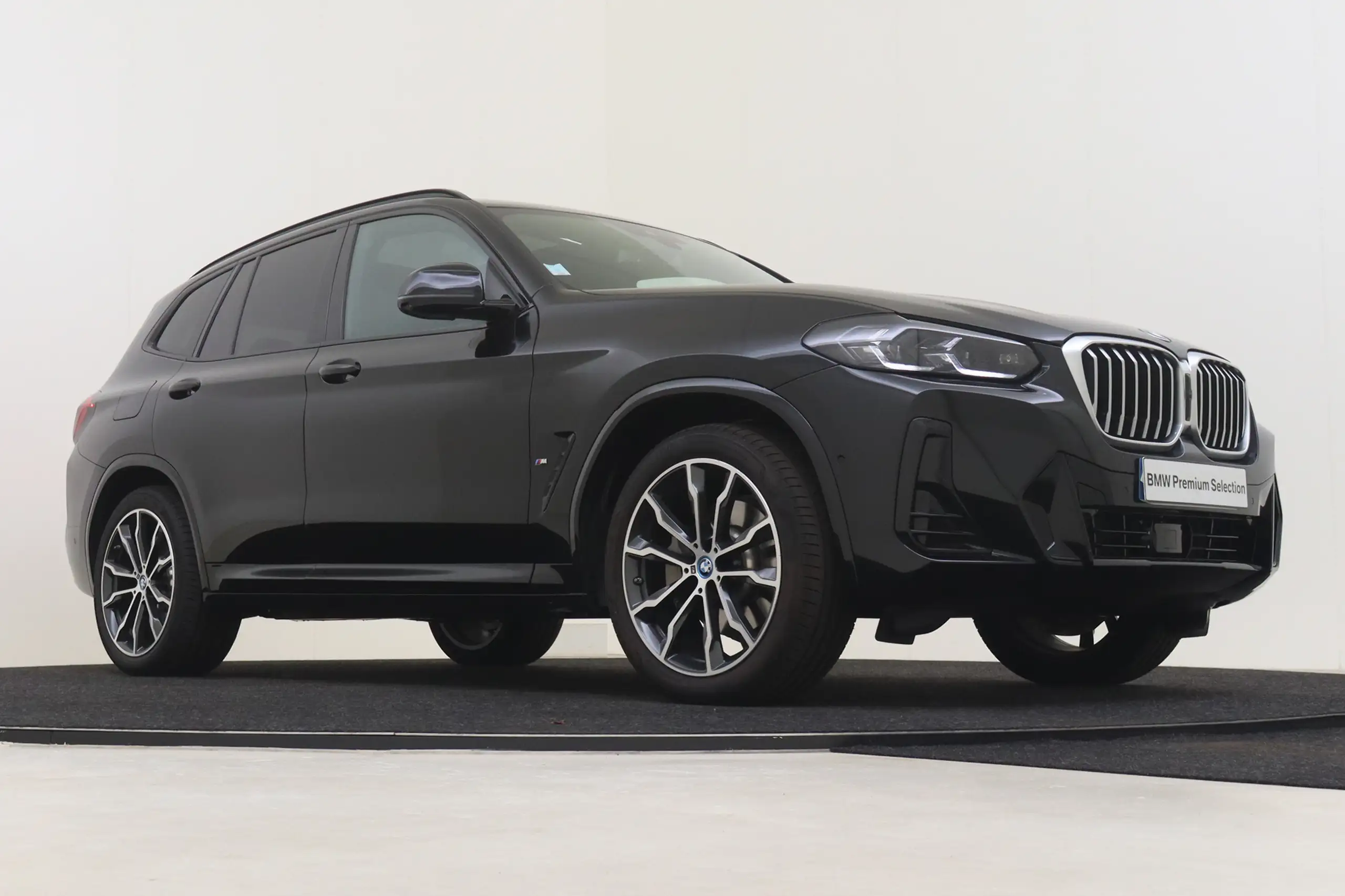 BMW - X3