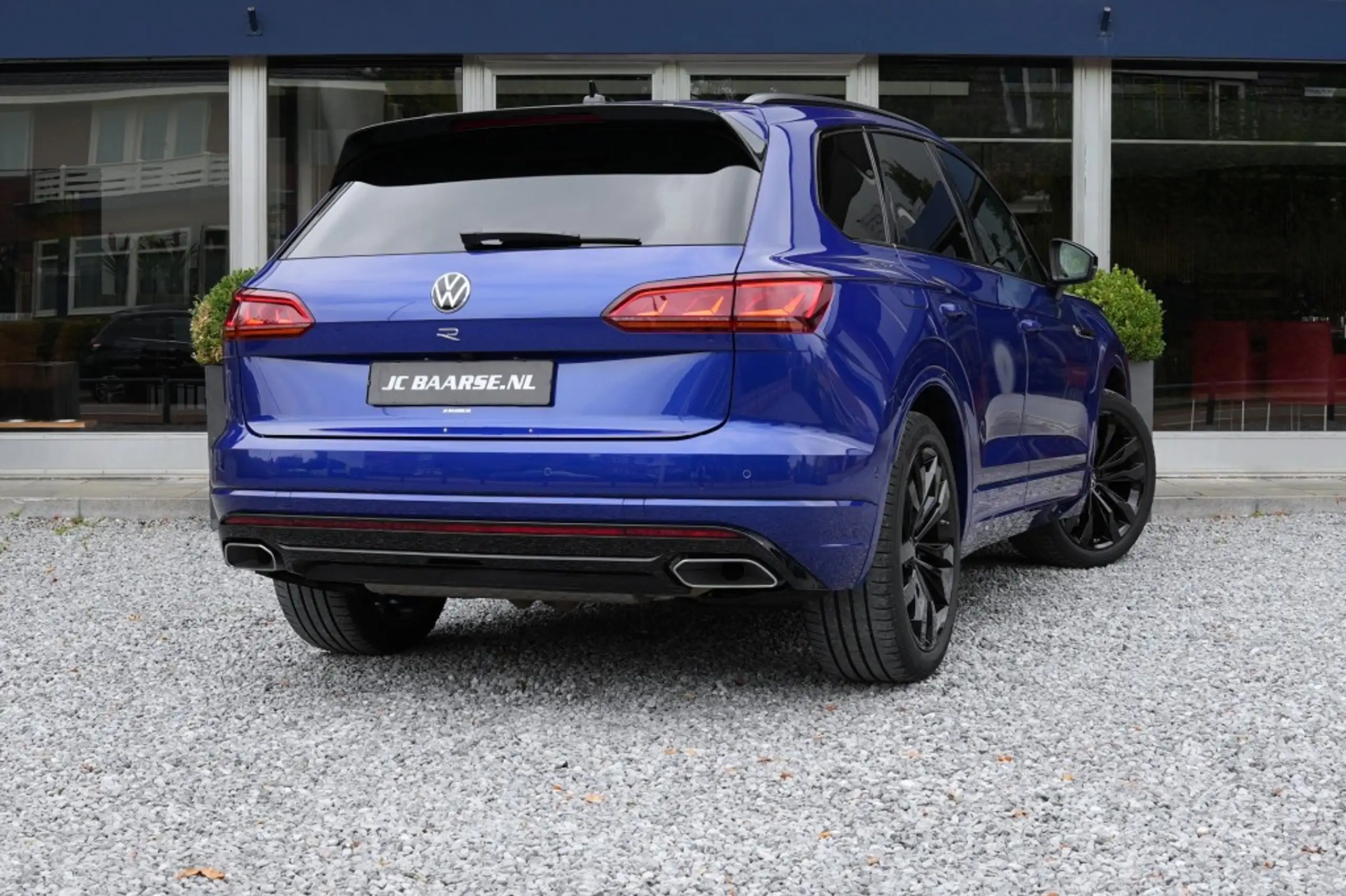 Volkswagen - Touareg