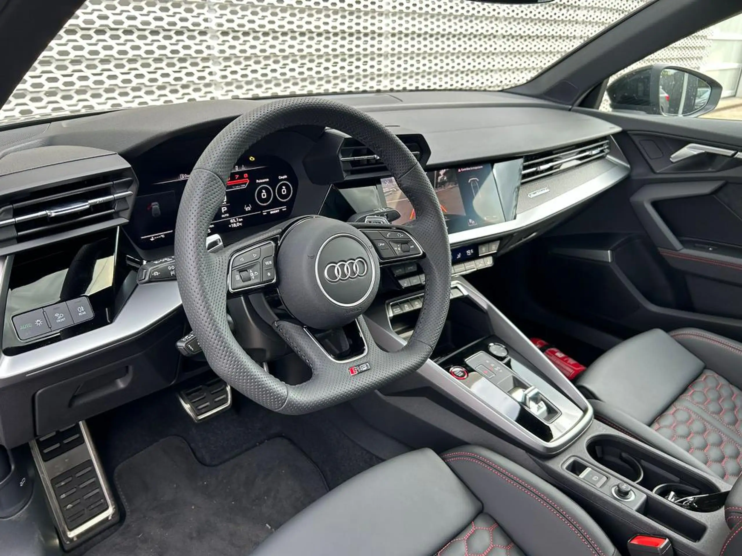 Audi - RS3