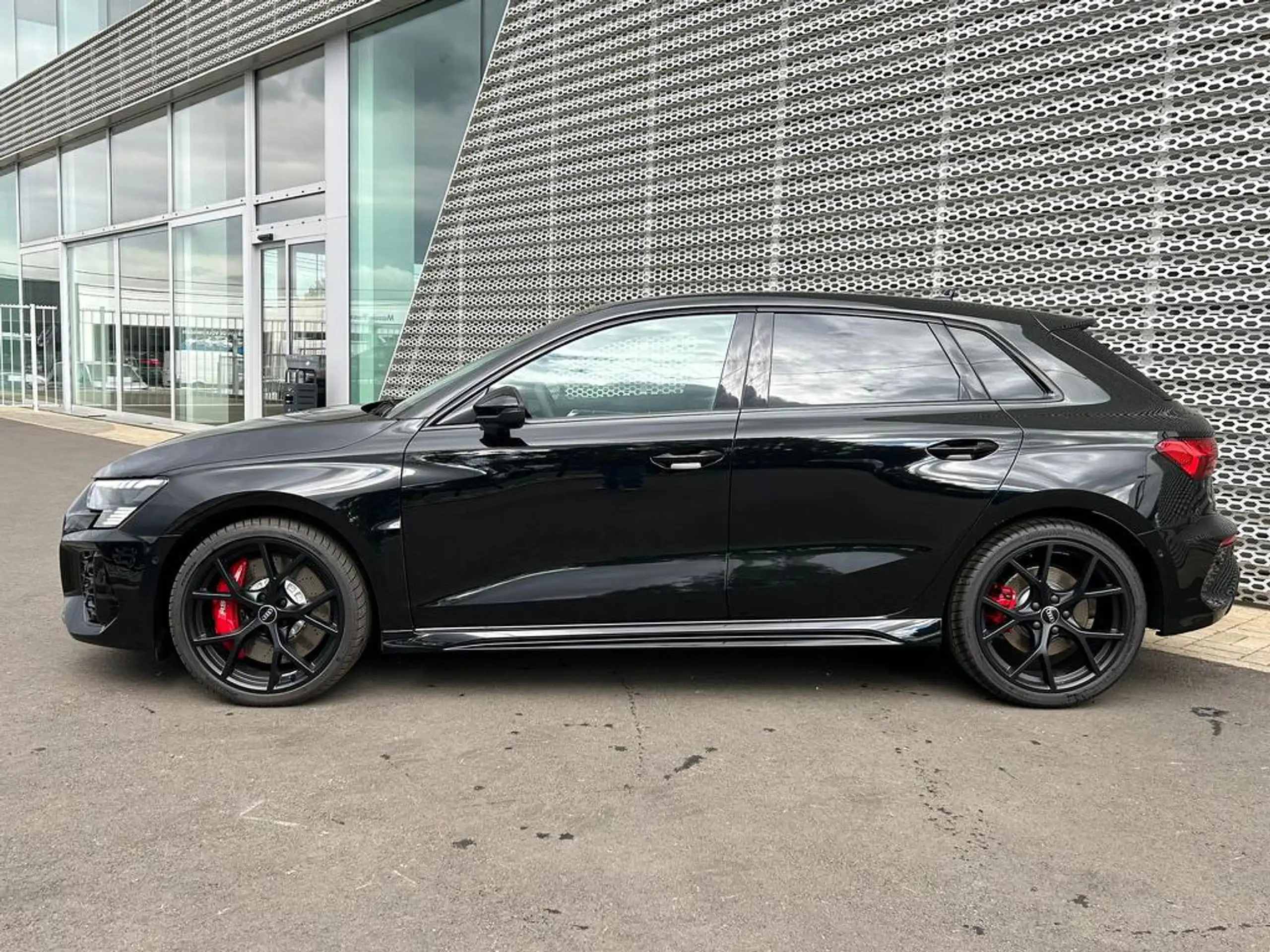 Audi - RS3