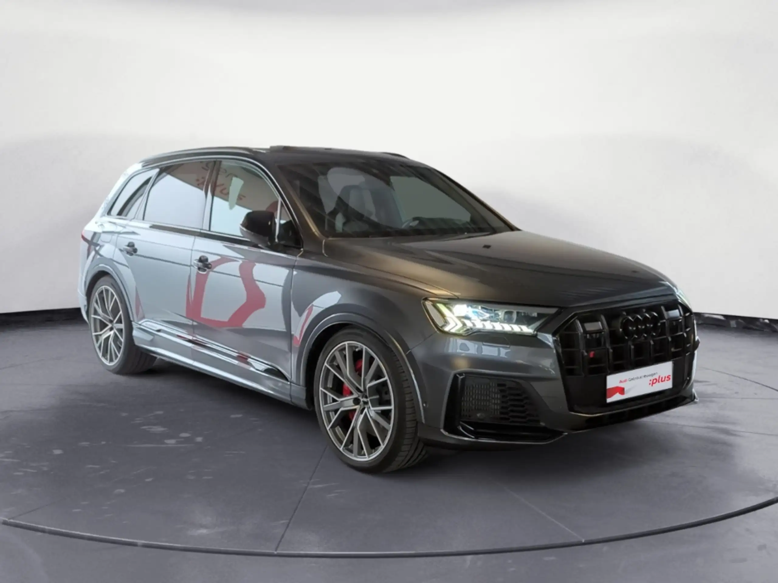 Audi - SQ7