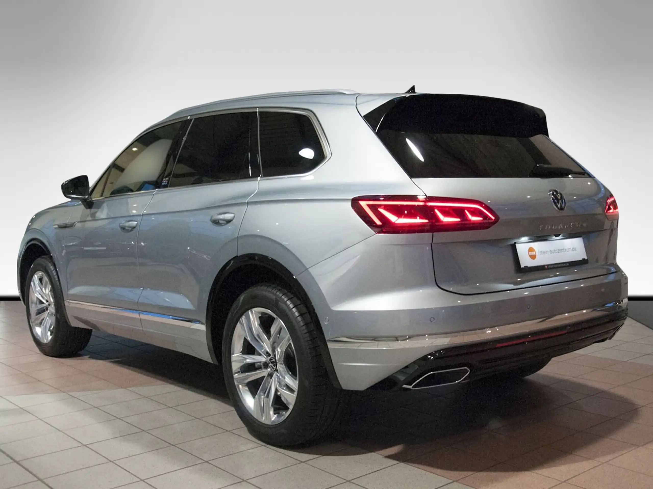 Volkswagen - Touareg