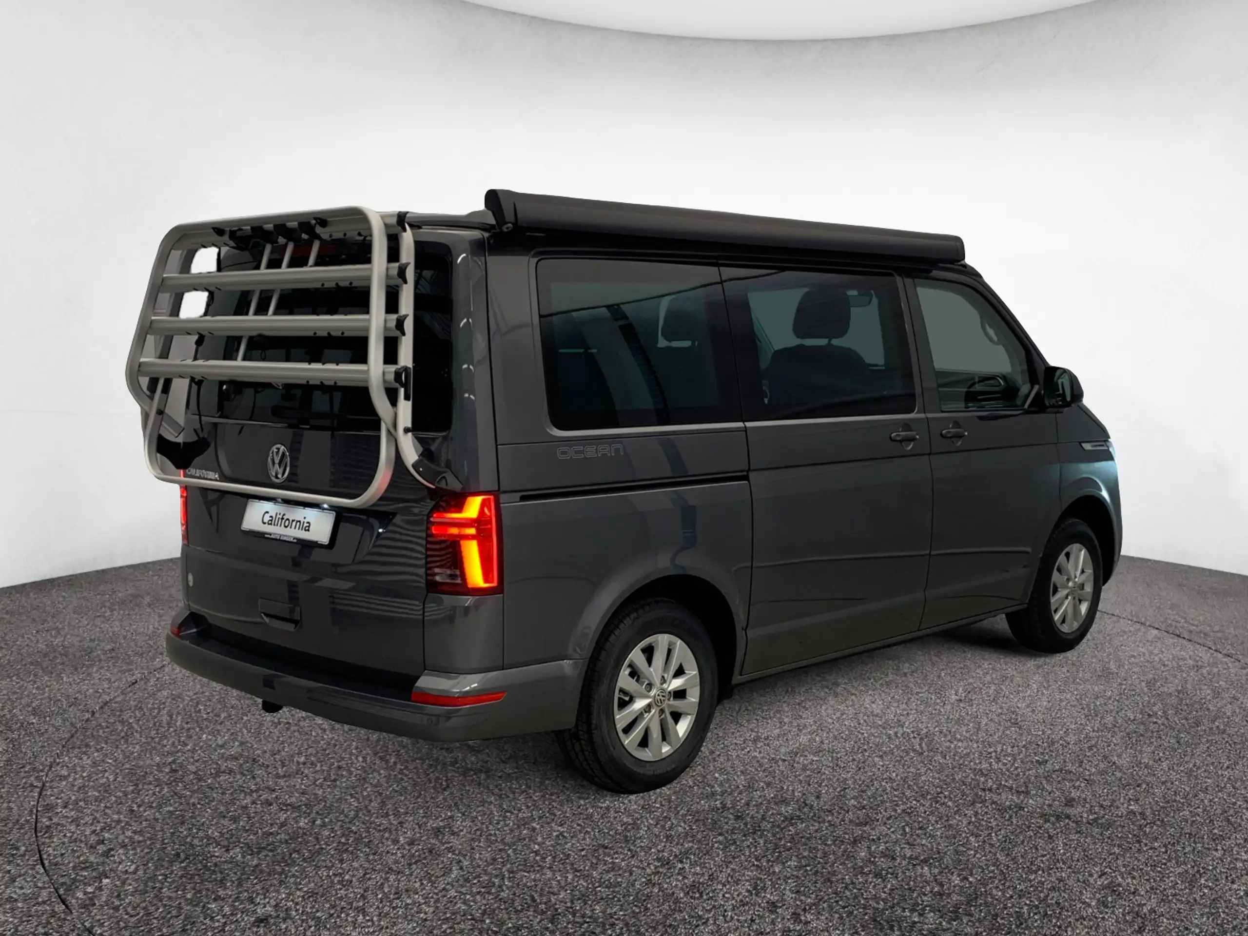 Volkswagen - T6 California