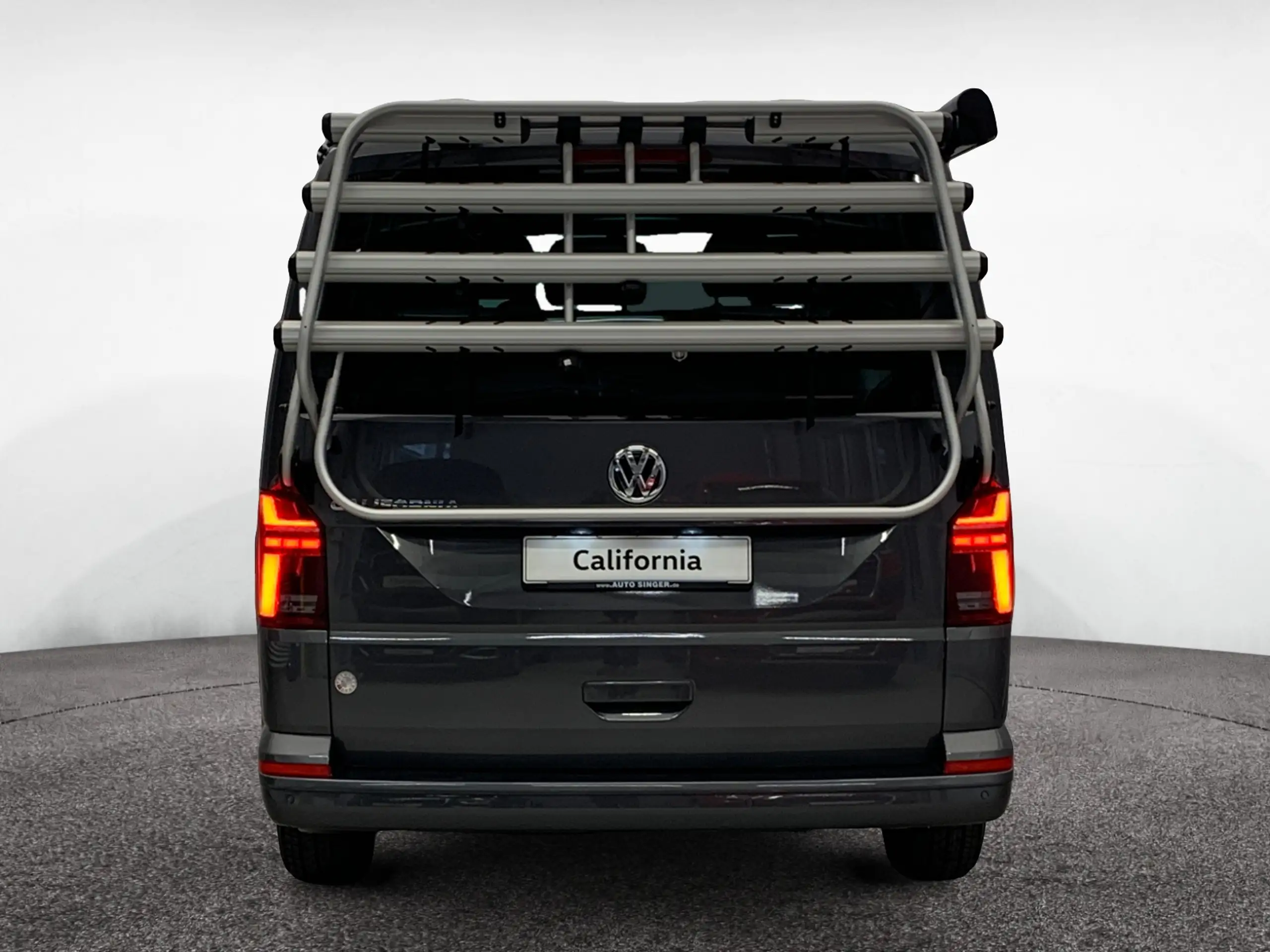 Volkswagen - T6 California