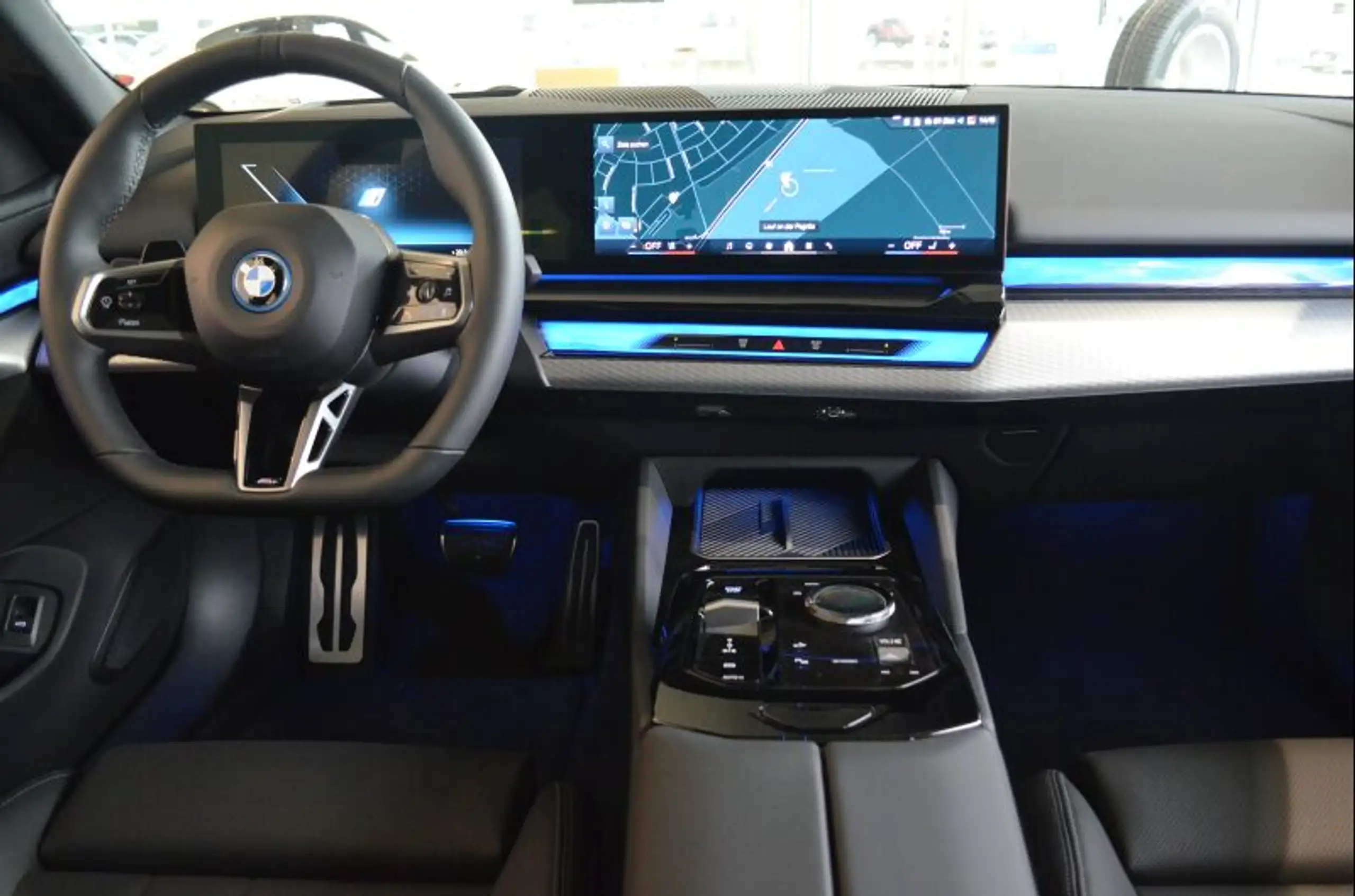 BMW - i5