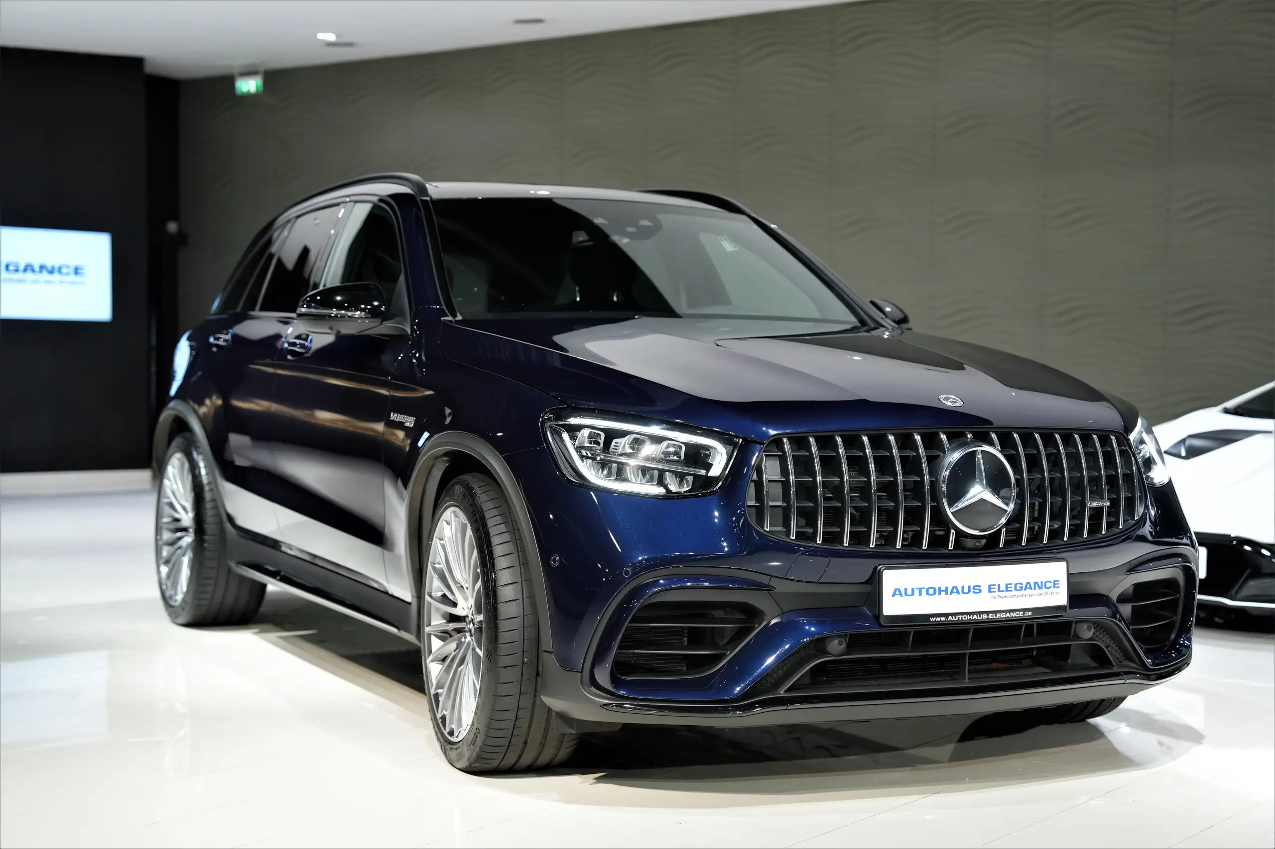 Mercedes-Benz - GLC 63 AMG