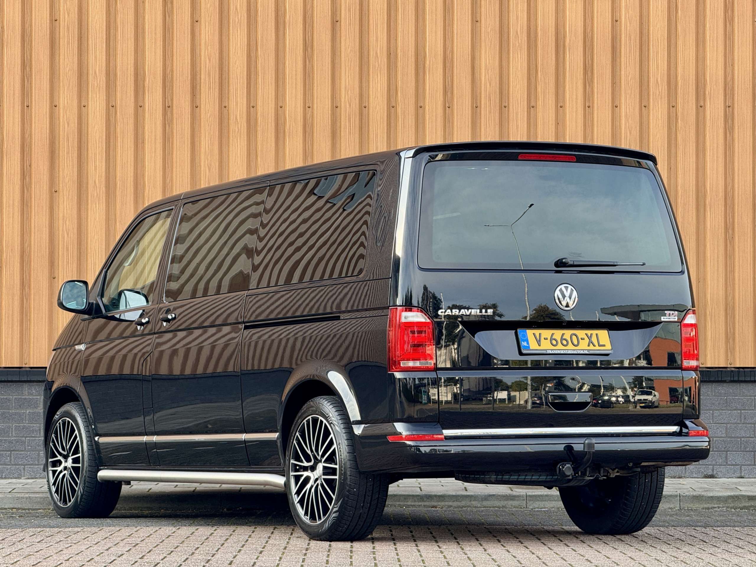 Volkswagen - T6 Transporter