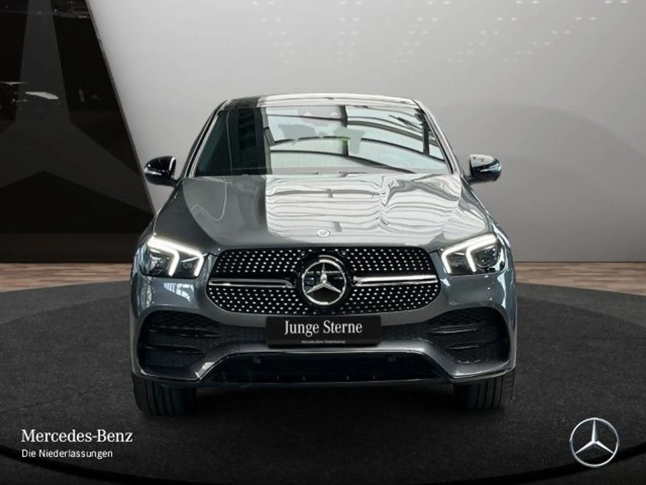 Mercedes-Benz - GLE 350