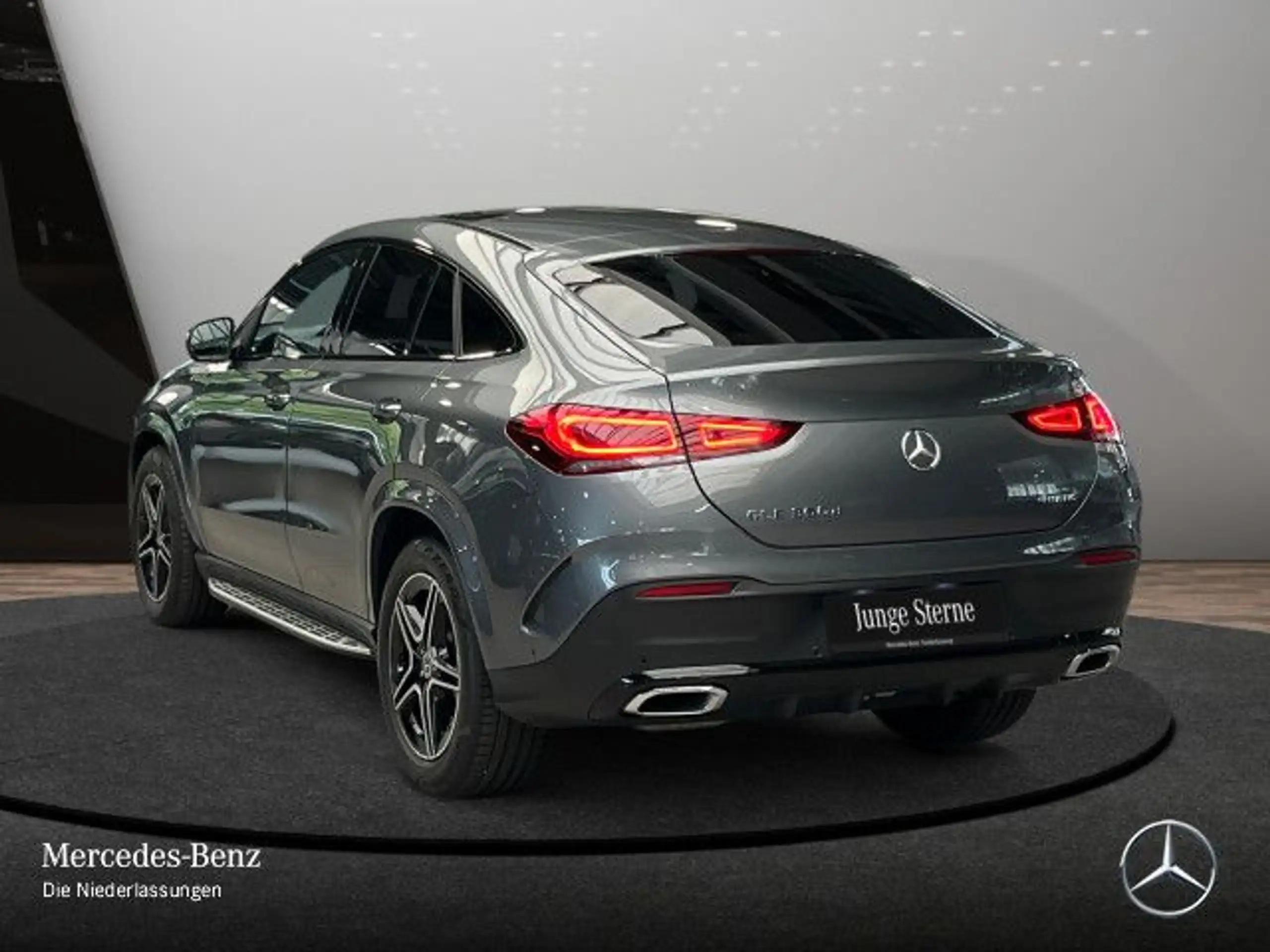 Mercedes-Benz - GLE 350