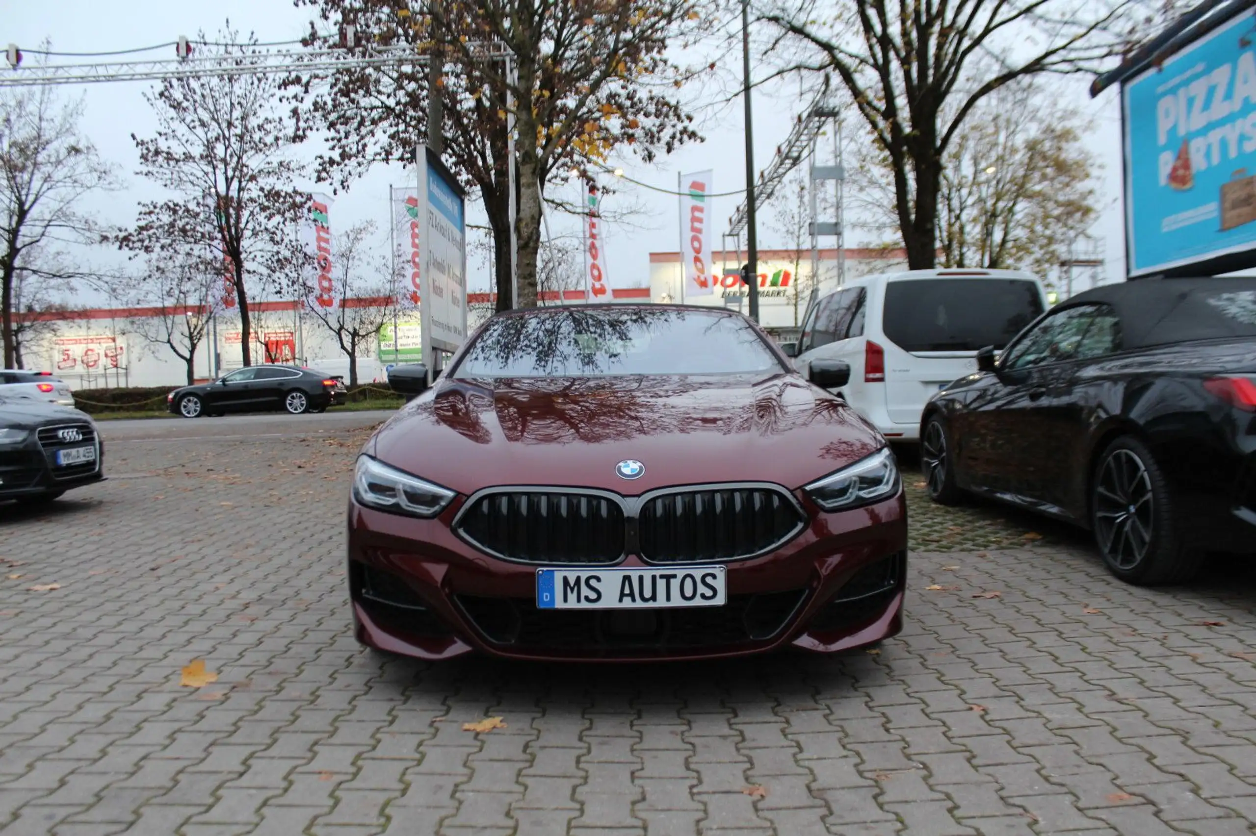 BMW - 840