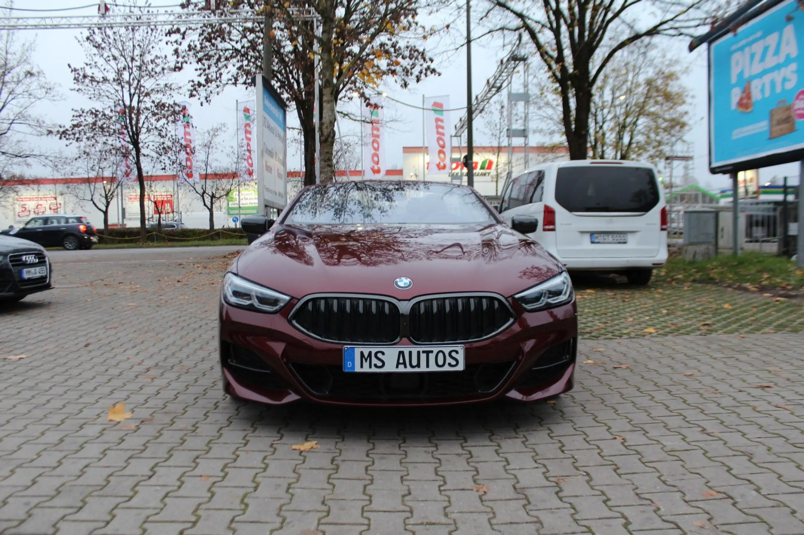 BMW - 840