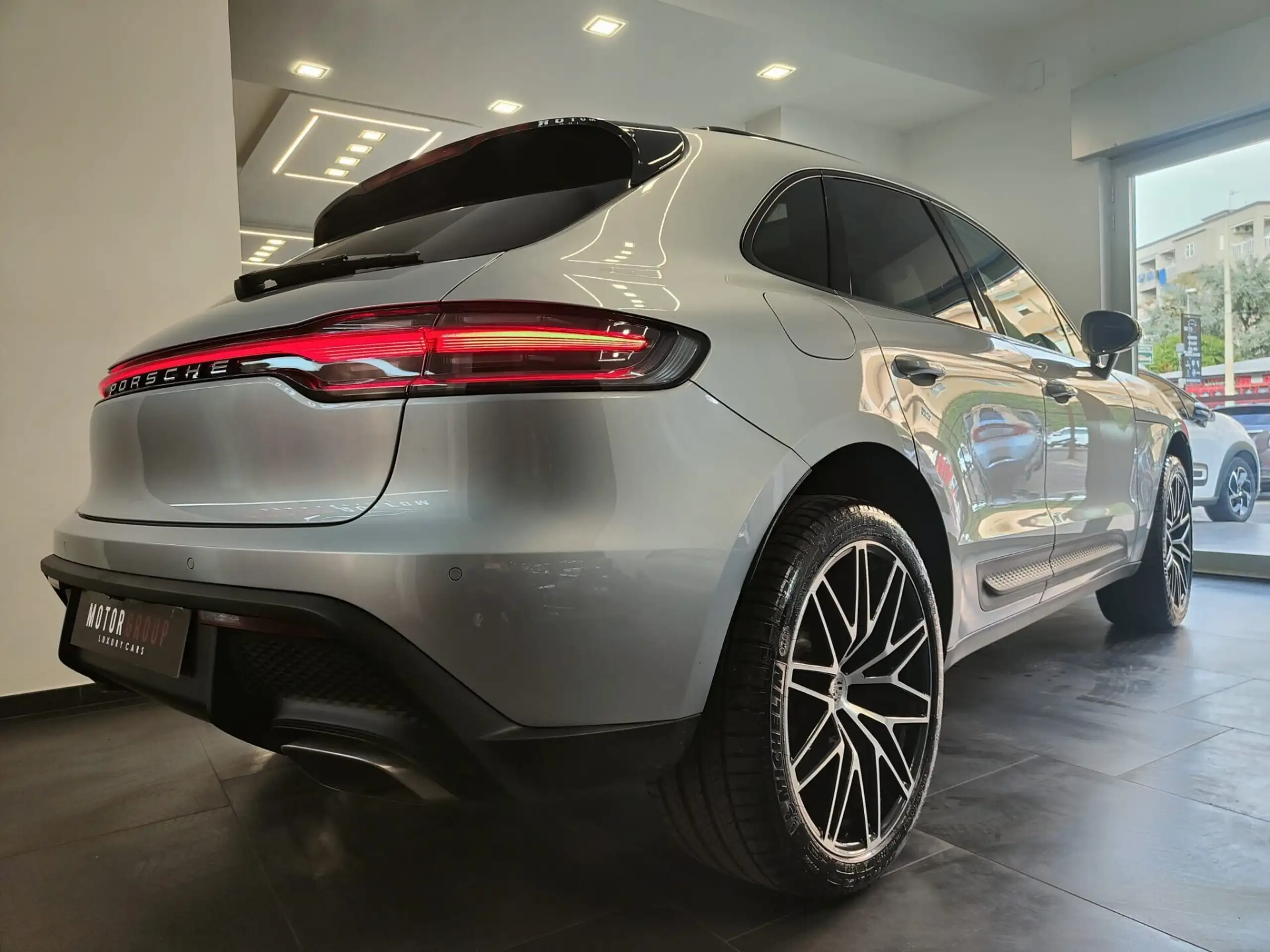 Porsche - Macan