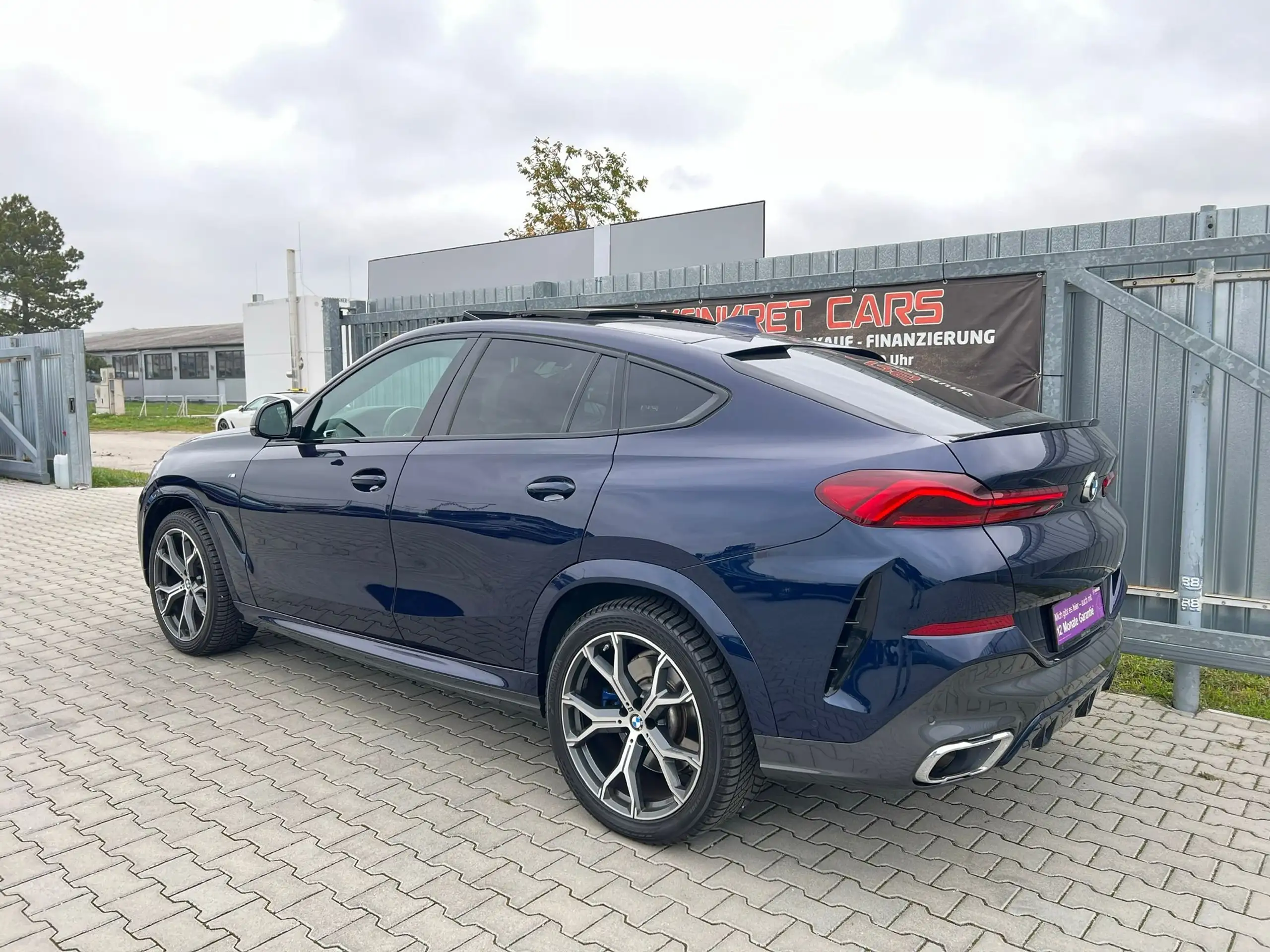 BMW - X6