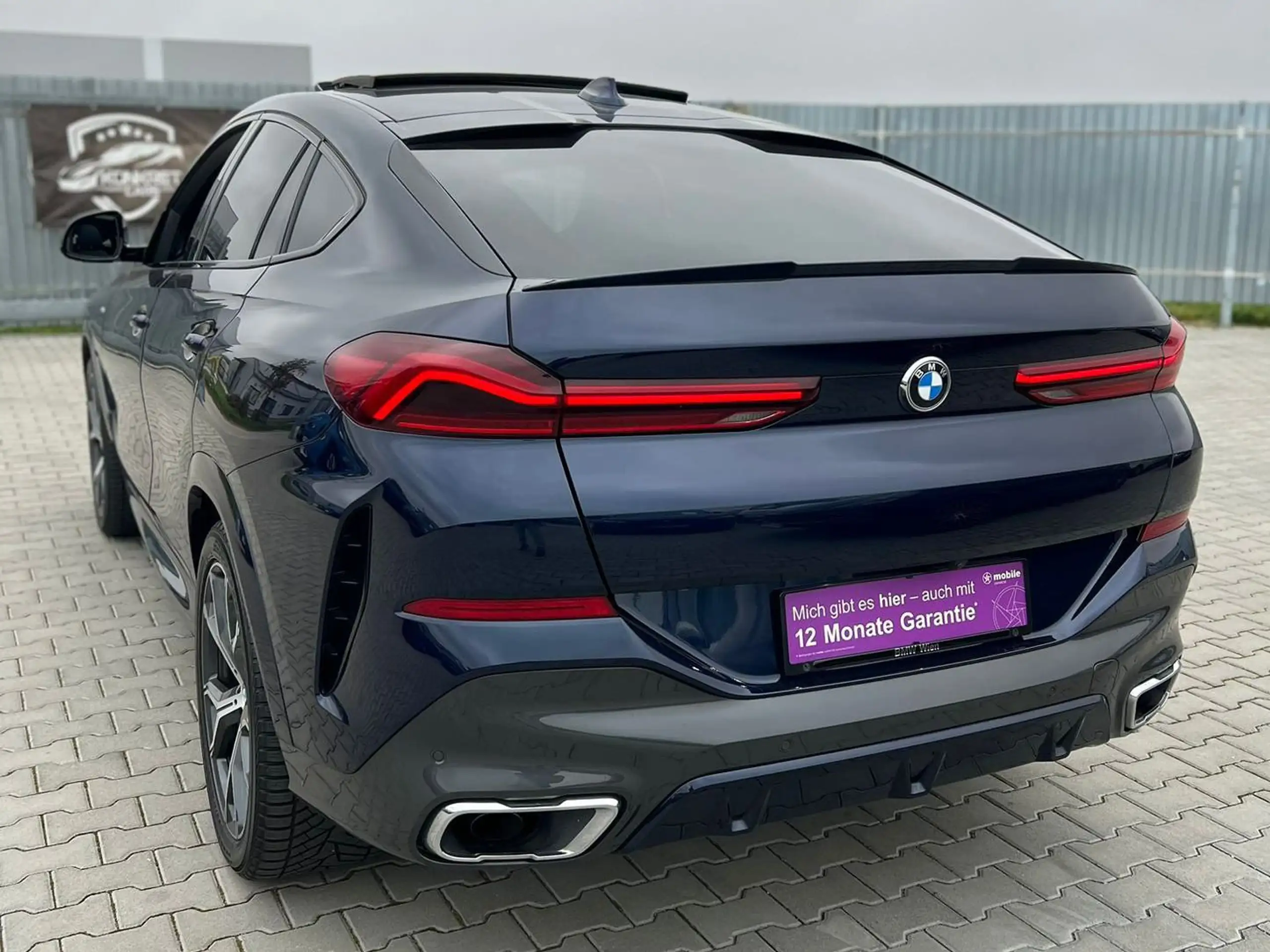 BMW - X6