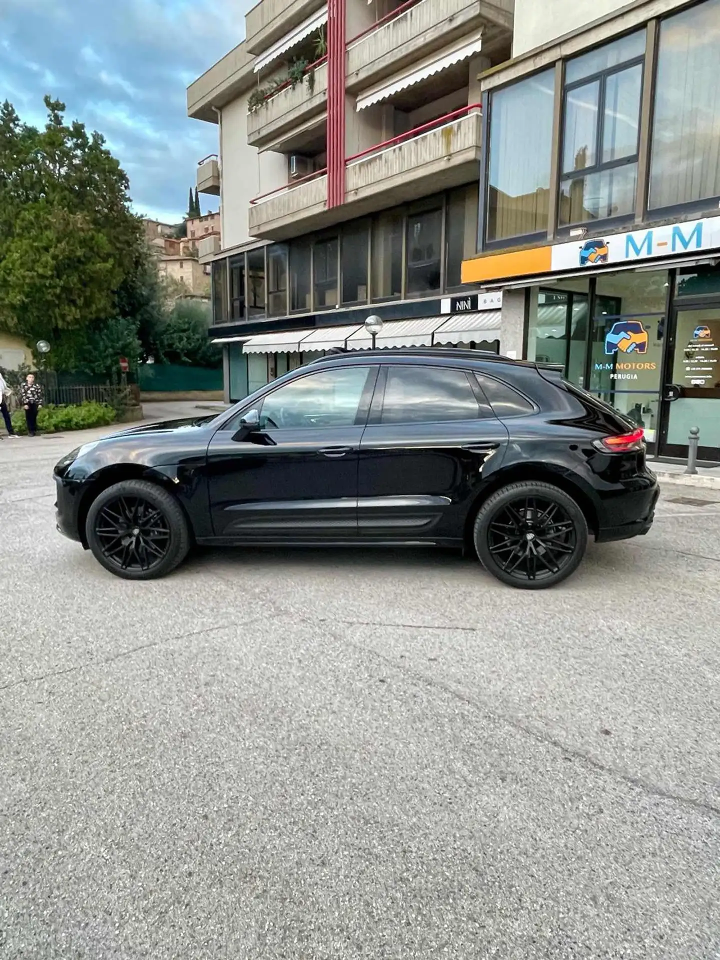 Porsche - Macan