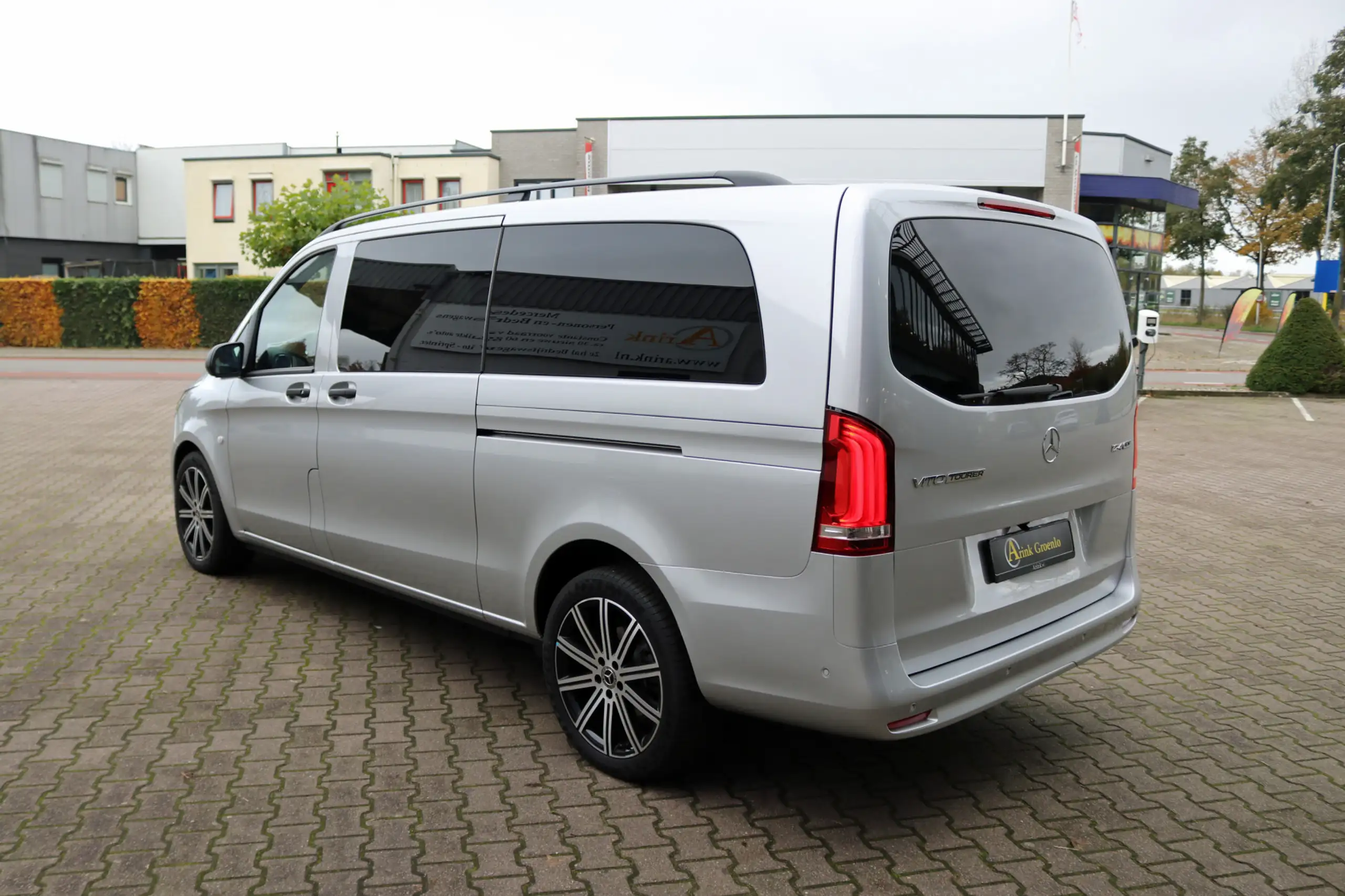 Mercedes-Benz - Vito