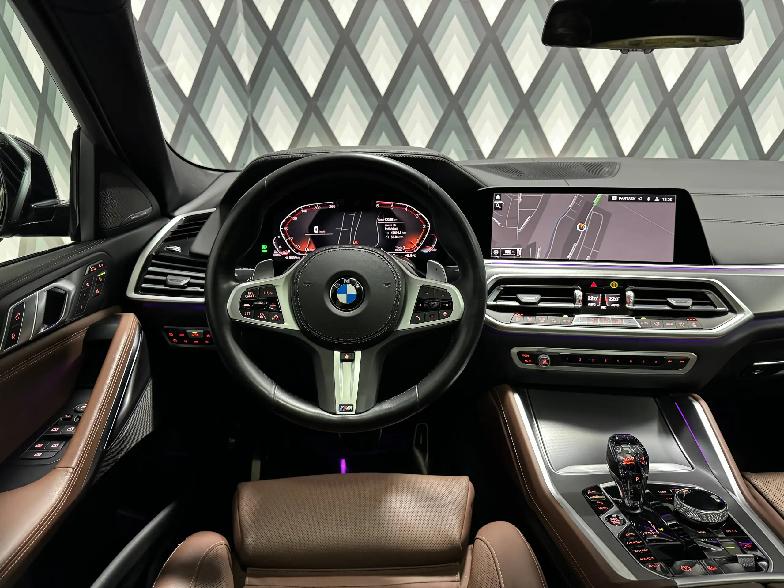 BMW - X6