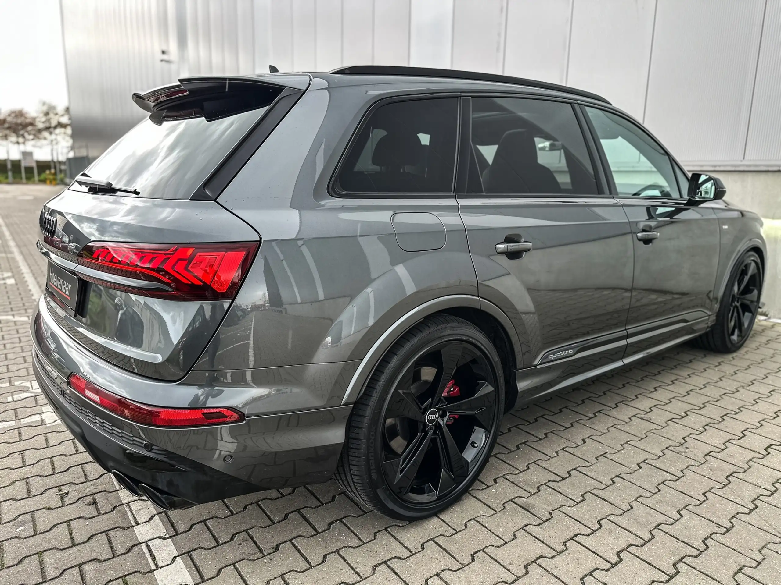 Audi - Q7