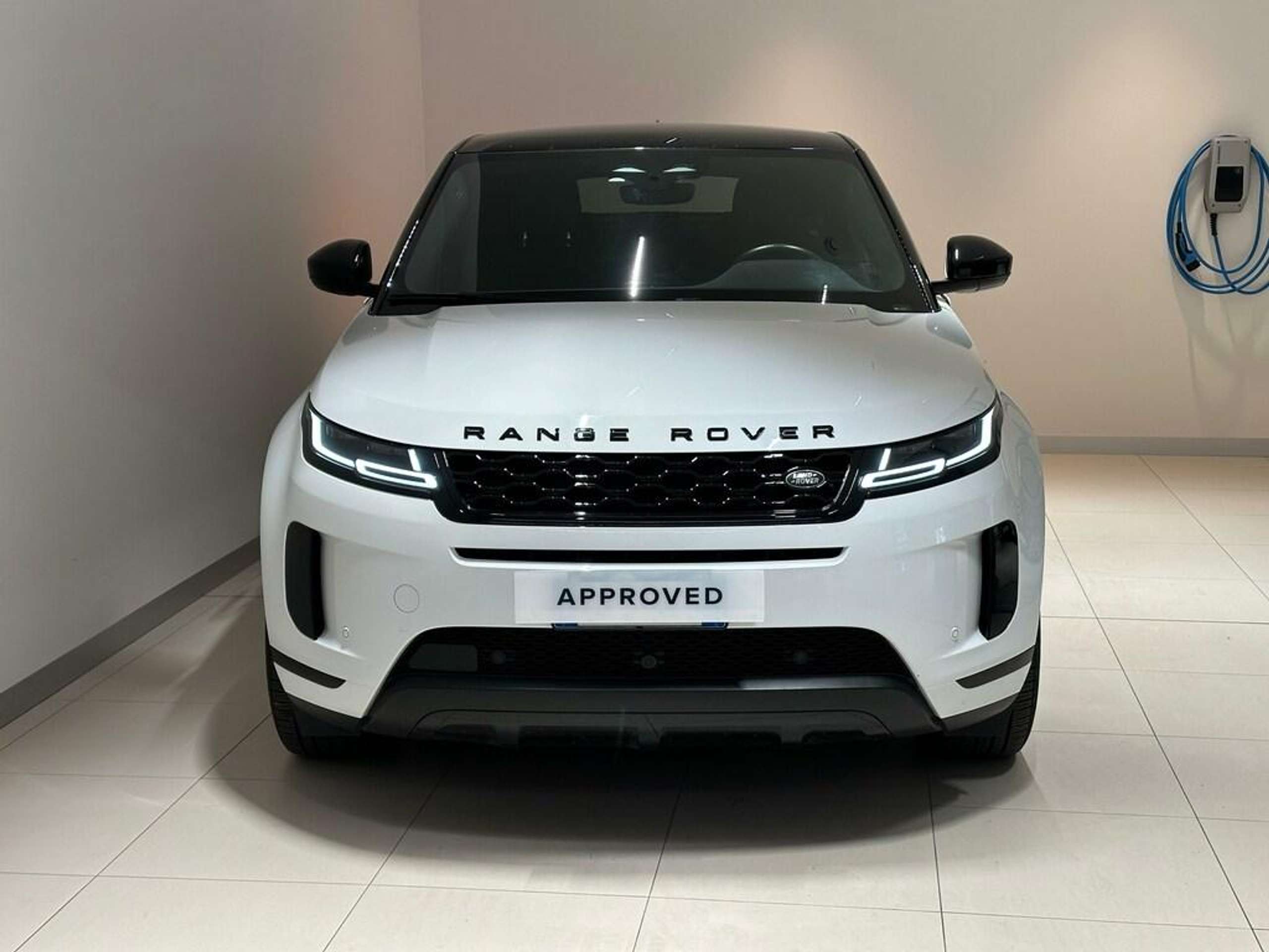 Land Rover - Range Rover Evoque